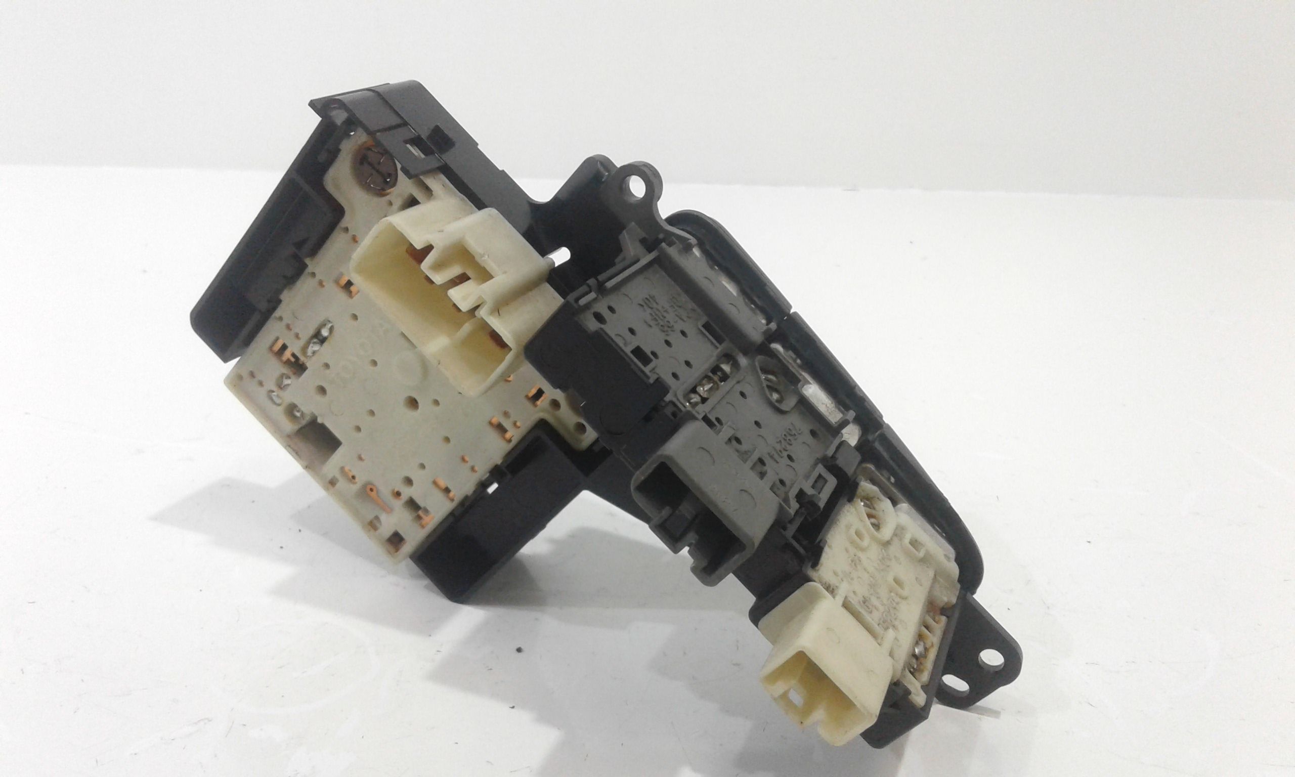 Pulsante luci di emergenza TOYOTA Yaris 1 Serie