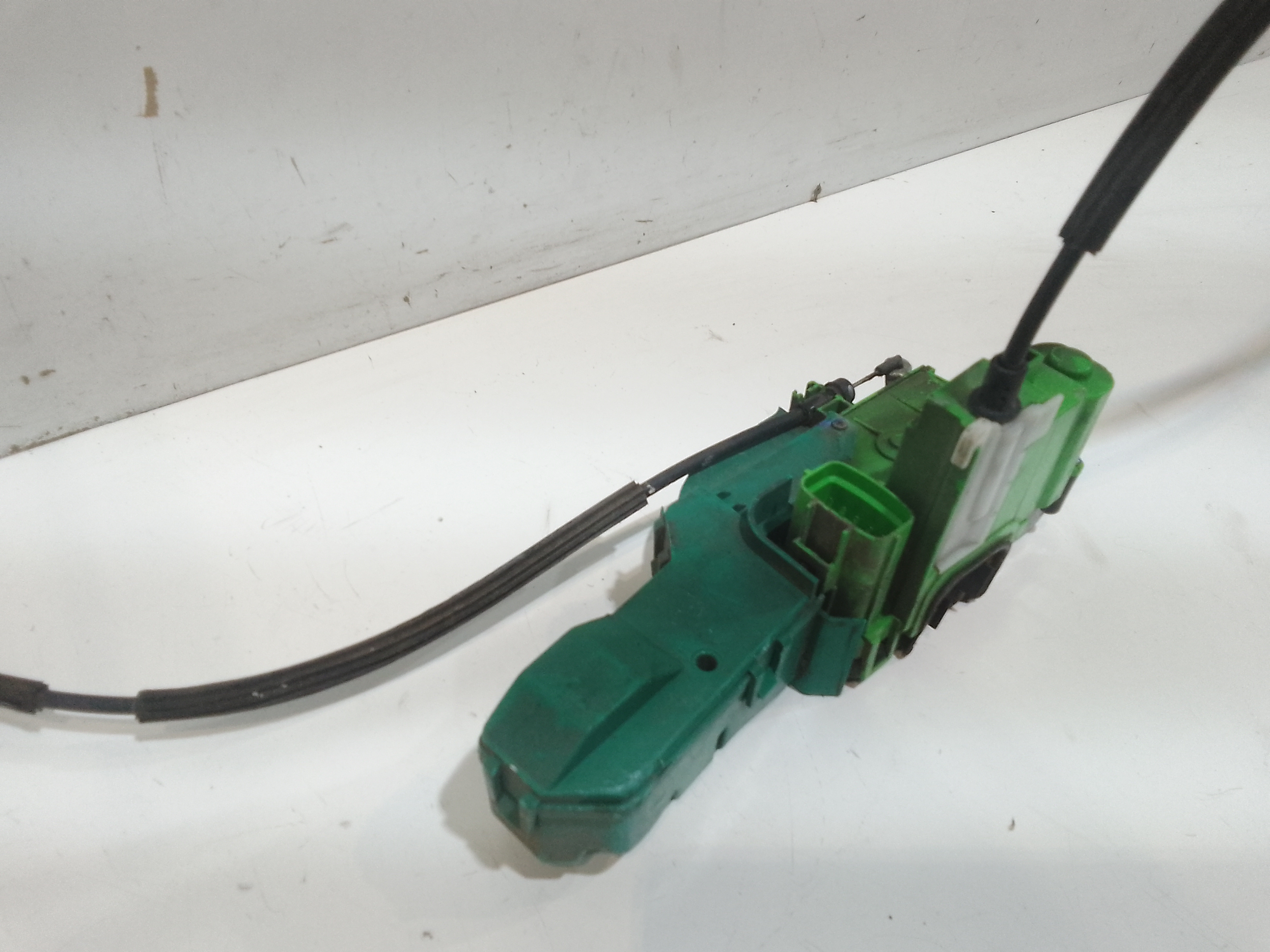 Serratura Anteriore Sinistra per Alfa Romeo Mito Serie (955_) (08>) (2008 - In produzione)