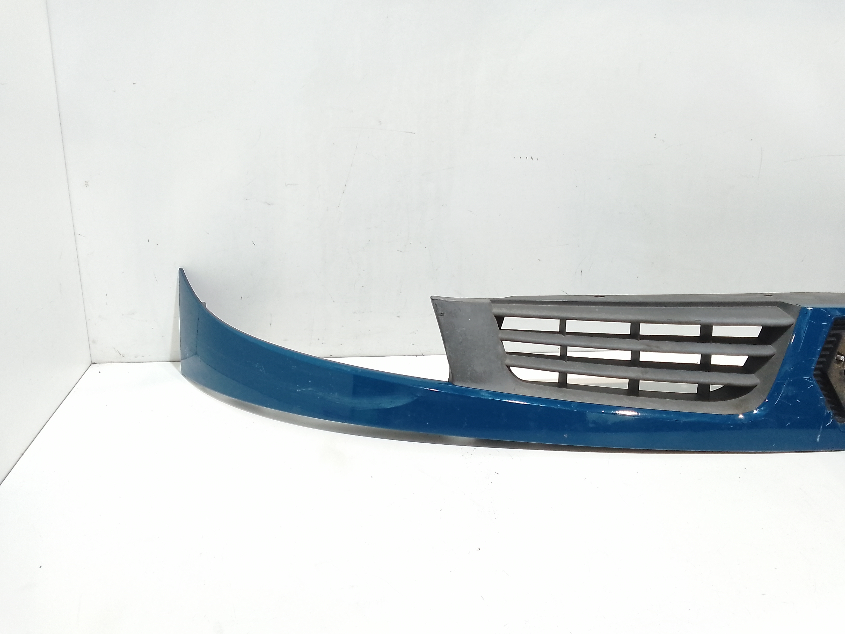 Griglia Anteriore per Renault Kangoo 3 Serie (2003 - 2007)