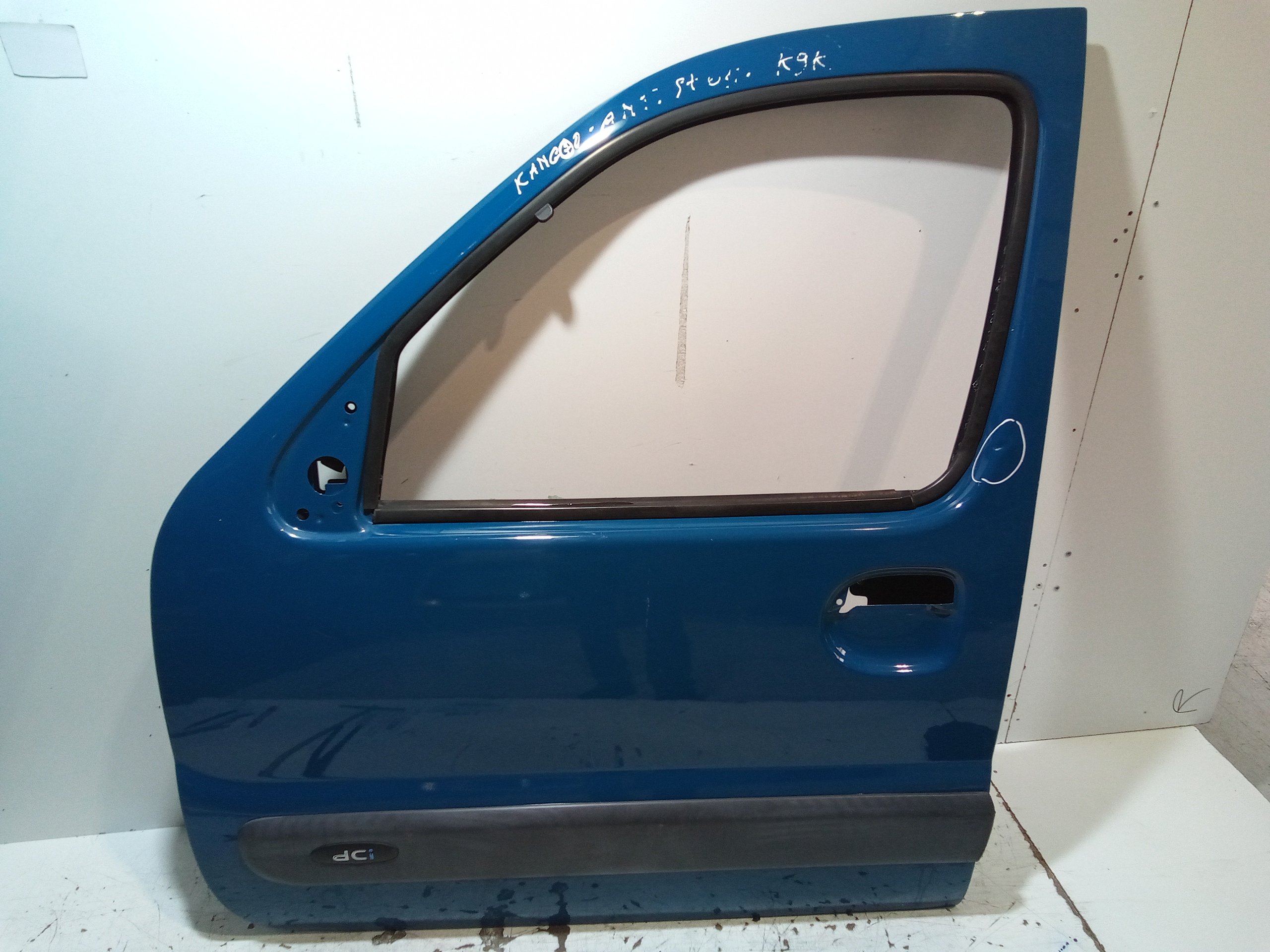 Portiera Anteriore Sinistra per Renault Kangoo 3 Serie (2003 - 2007)