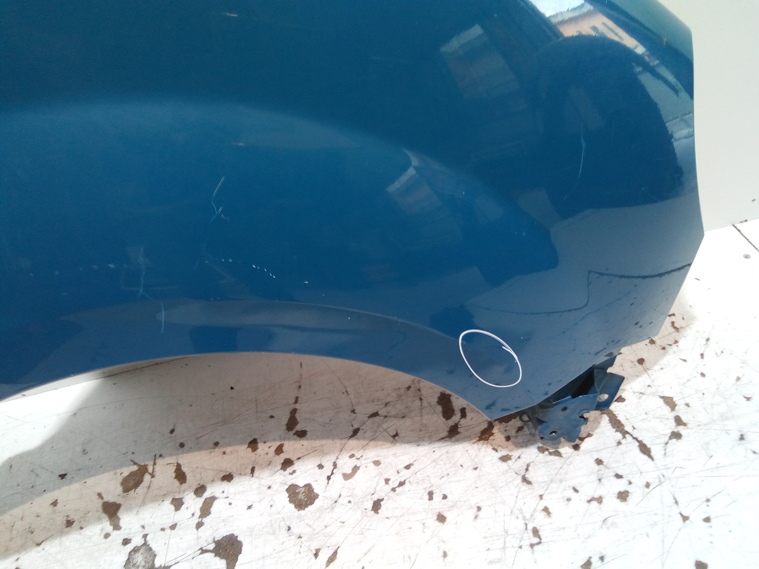 Parafango Anteriore Destro per Renault Kangoo 3 Serie (2003 - 2007)