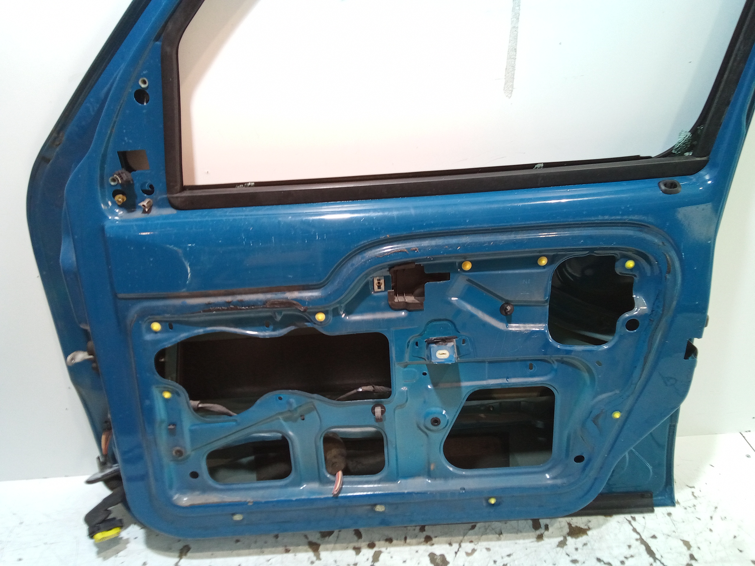 Portiera anteriore Destra per Renault Kangoo 3 Serie (2003 - 2007)