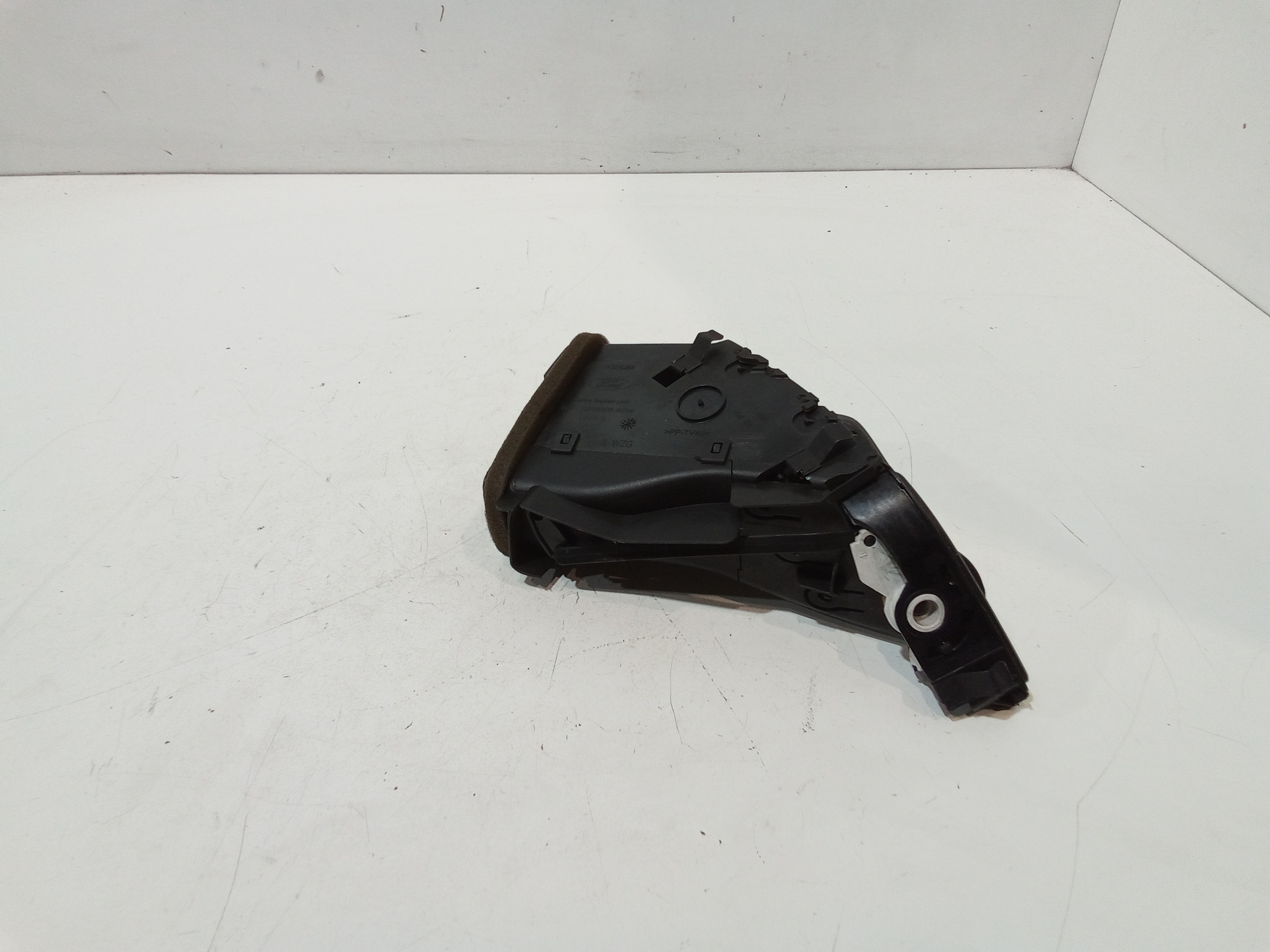 Bocchetta aria cruscotto lato guida per Ford Fiesta 6 Serie (2008 - 2017)