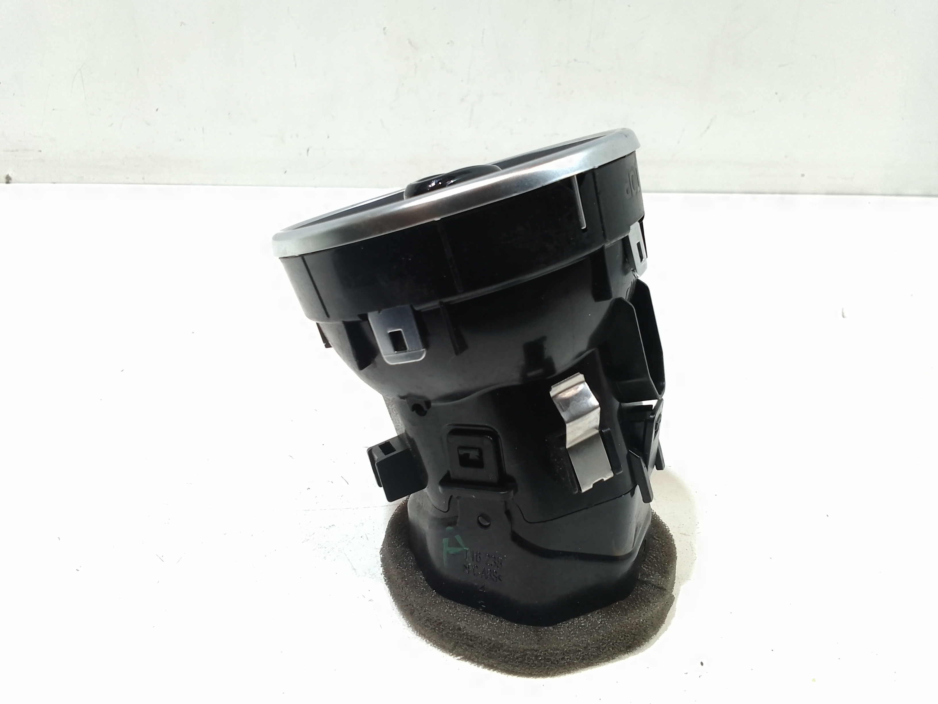 Bocchette Aria Cruscotto per Mercedes Classe A Serie (w177) (18>) (2018 - In produzione)