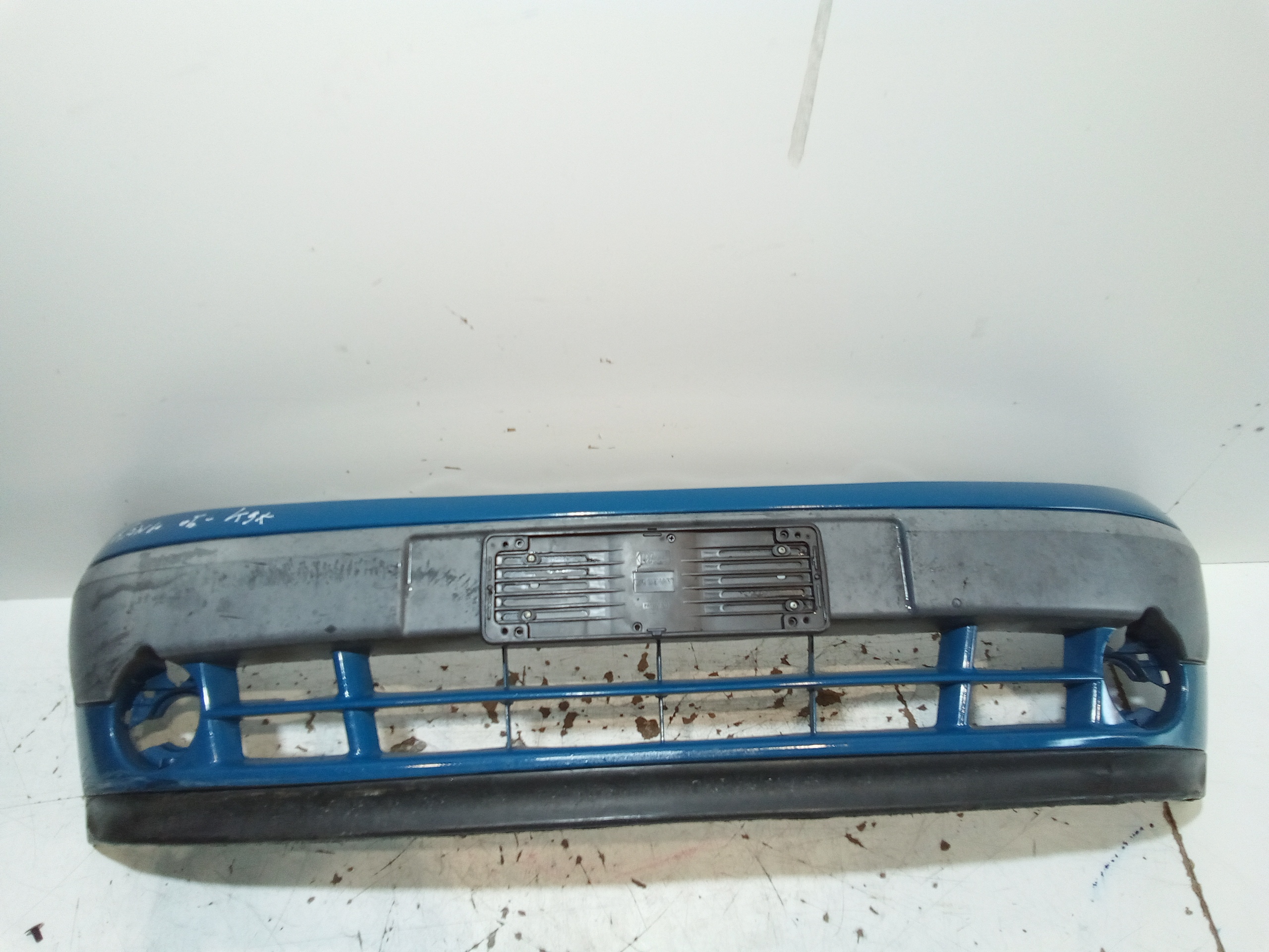 Paraurti Anteriore Completo per Renault Kangoo 3 Serie (2003 - 2007)