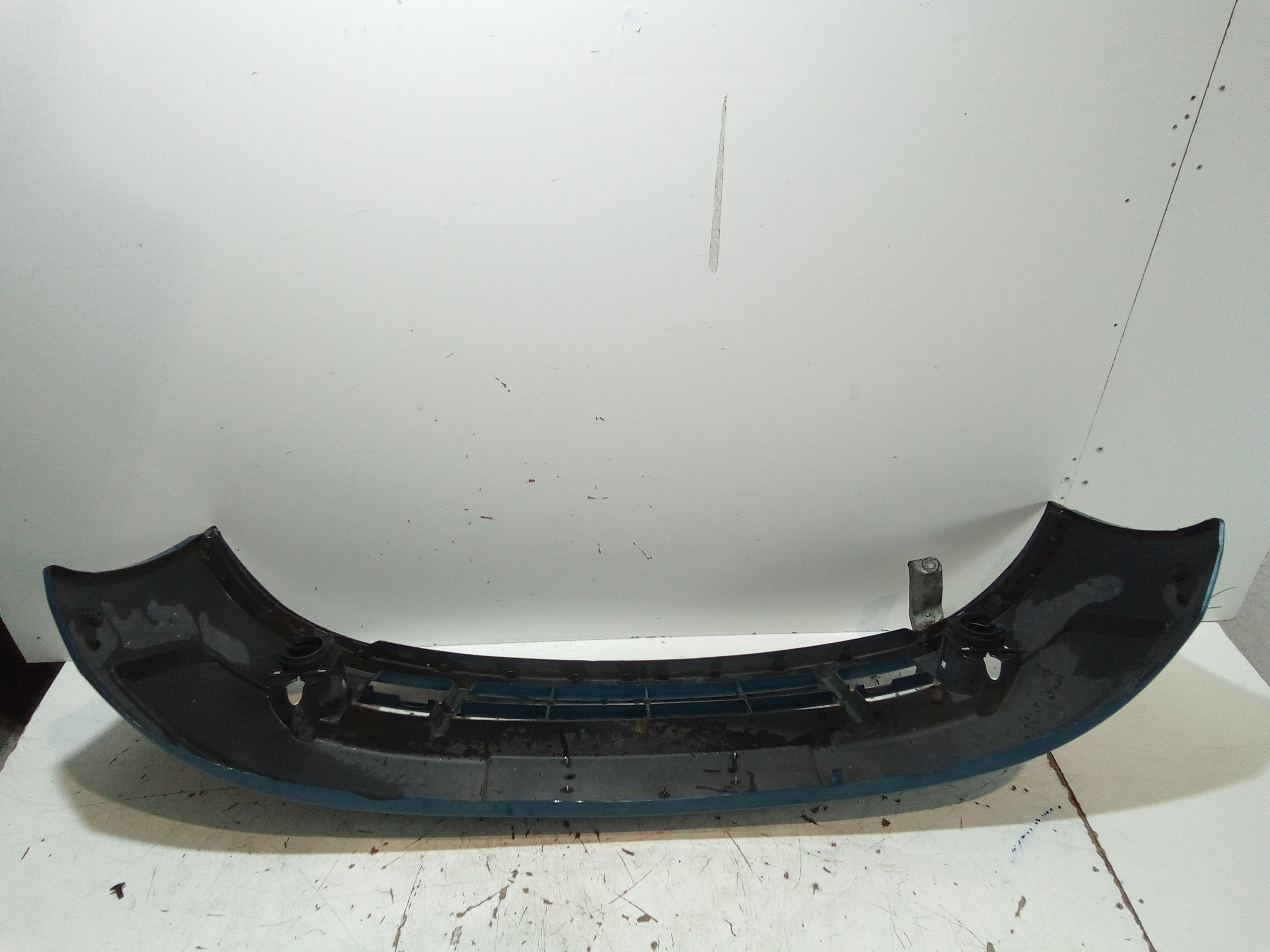 Paraurti Anteriore Completo per Renault Kangoo 3 Serie (2003 - 2007)