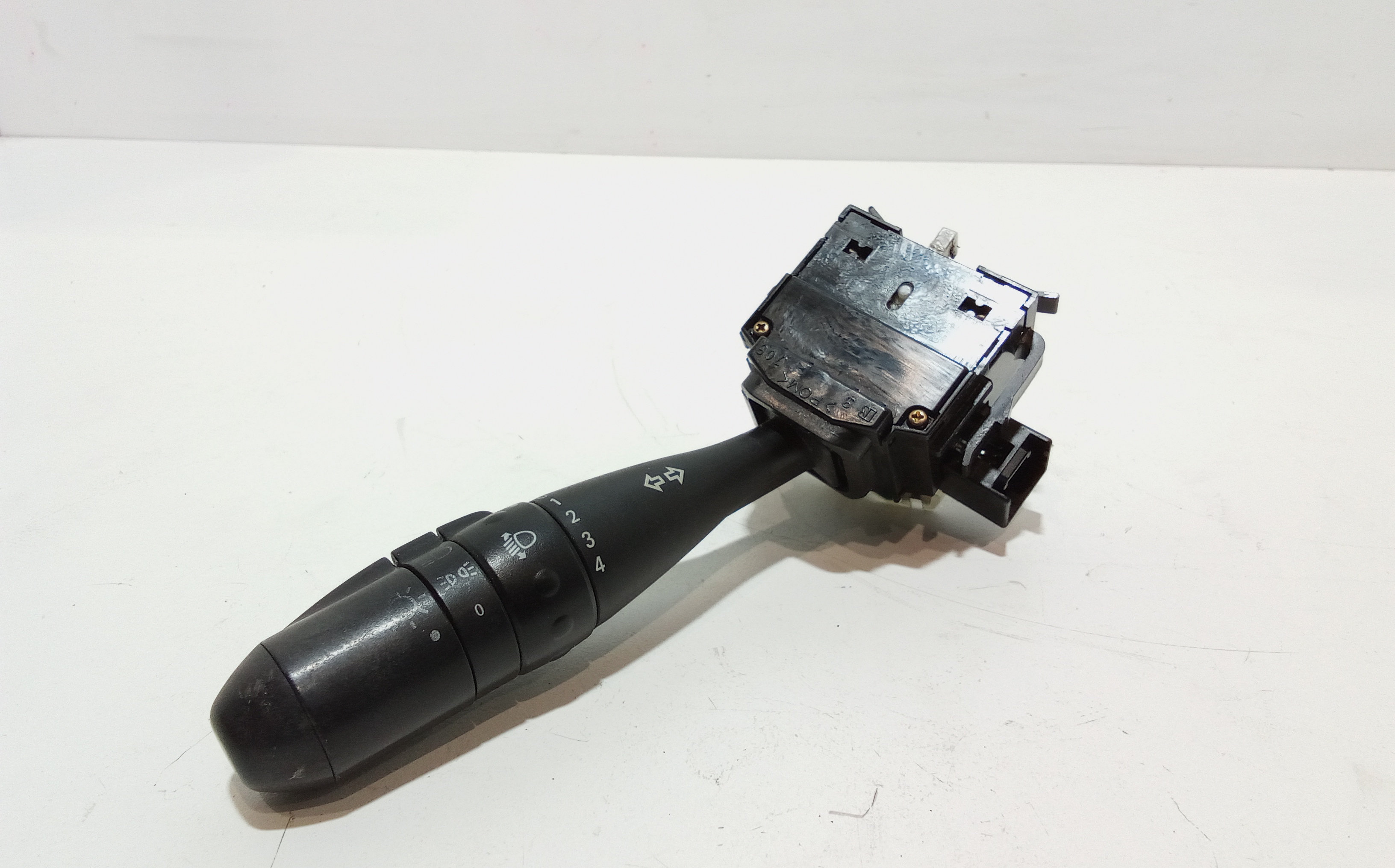 Devioluci sinistro per Mitsubishi Colt Serie 5p (z) (06>12) (2006 - 2012)