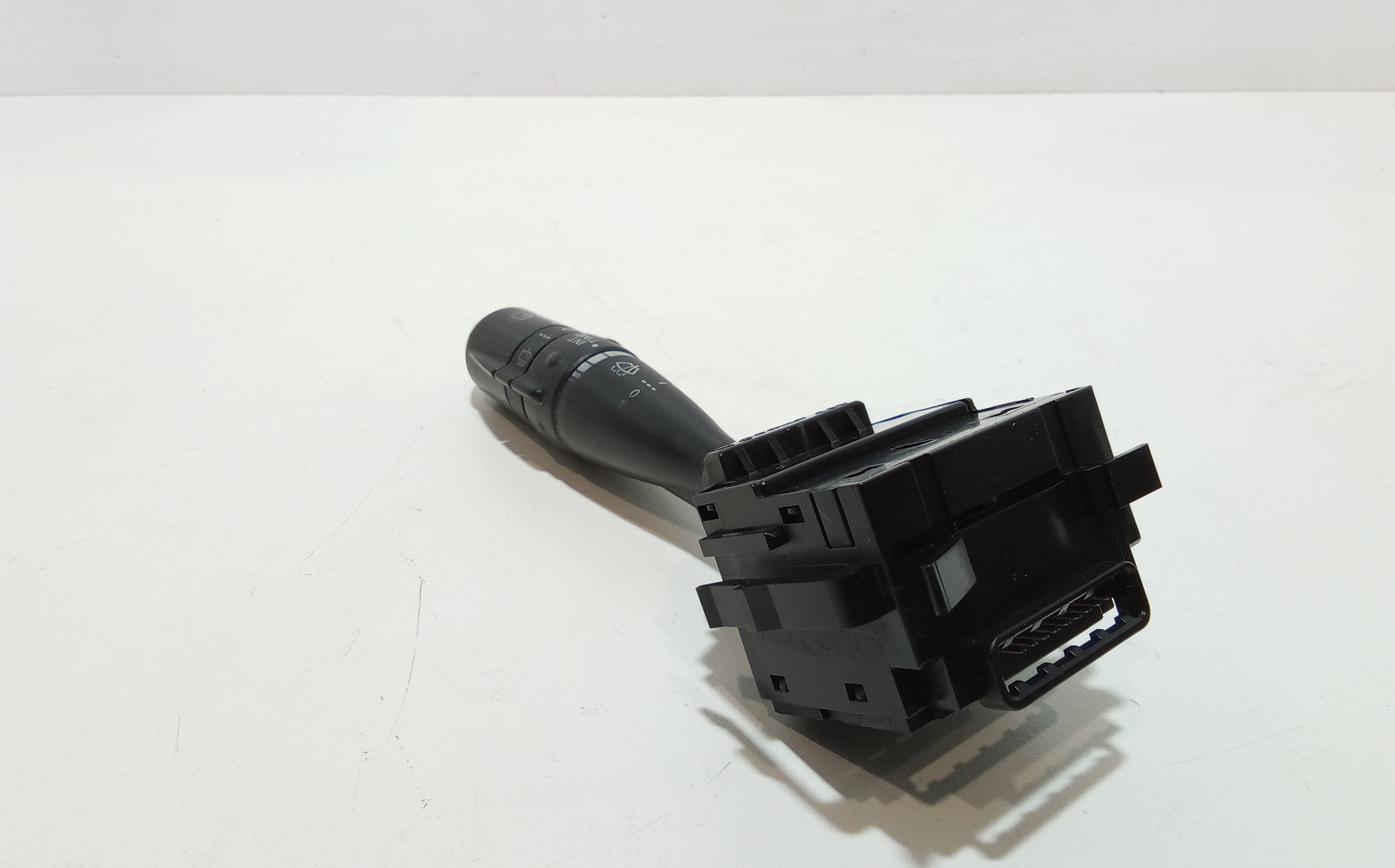 Devioluci destro per Mitsubishi Colt Serie 5p (z) (06>12) (2006 - 2012)