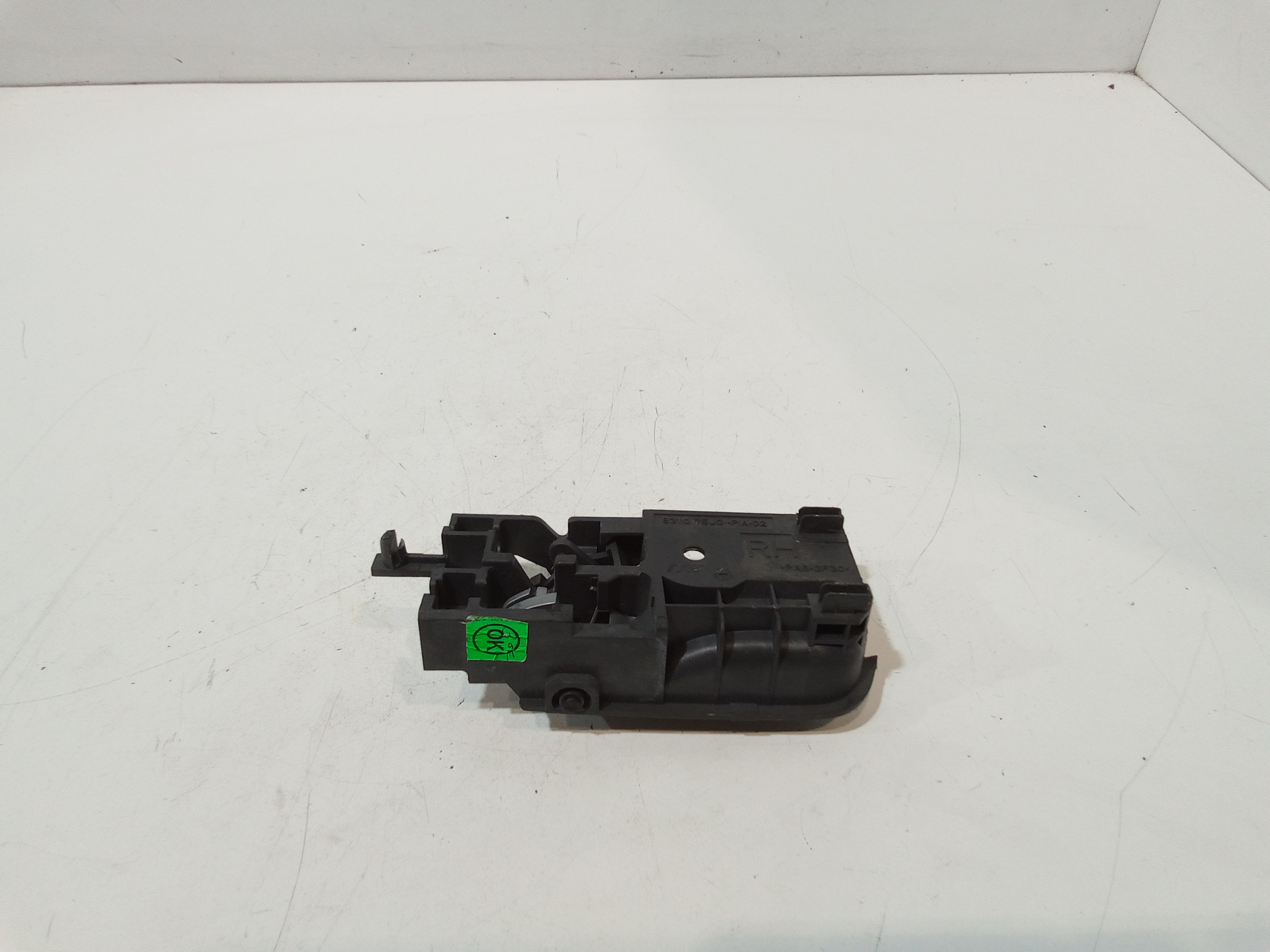 Maniglia interna Anteriore Destra per Nissan Pixo 1 Serie (2009 - 2013)