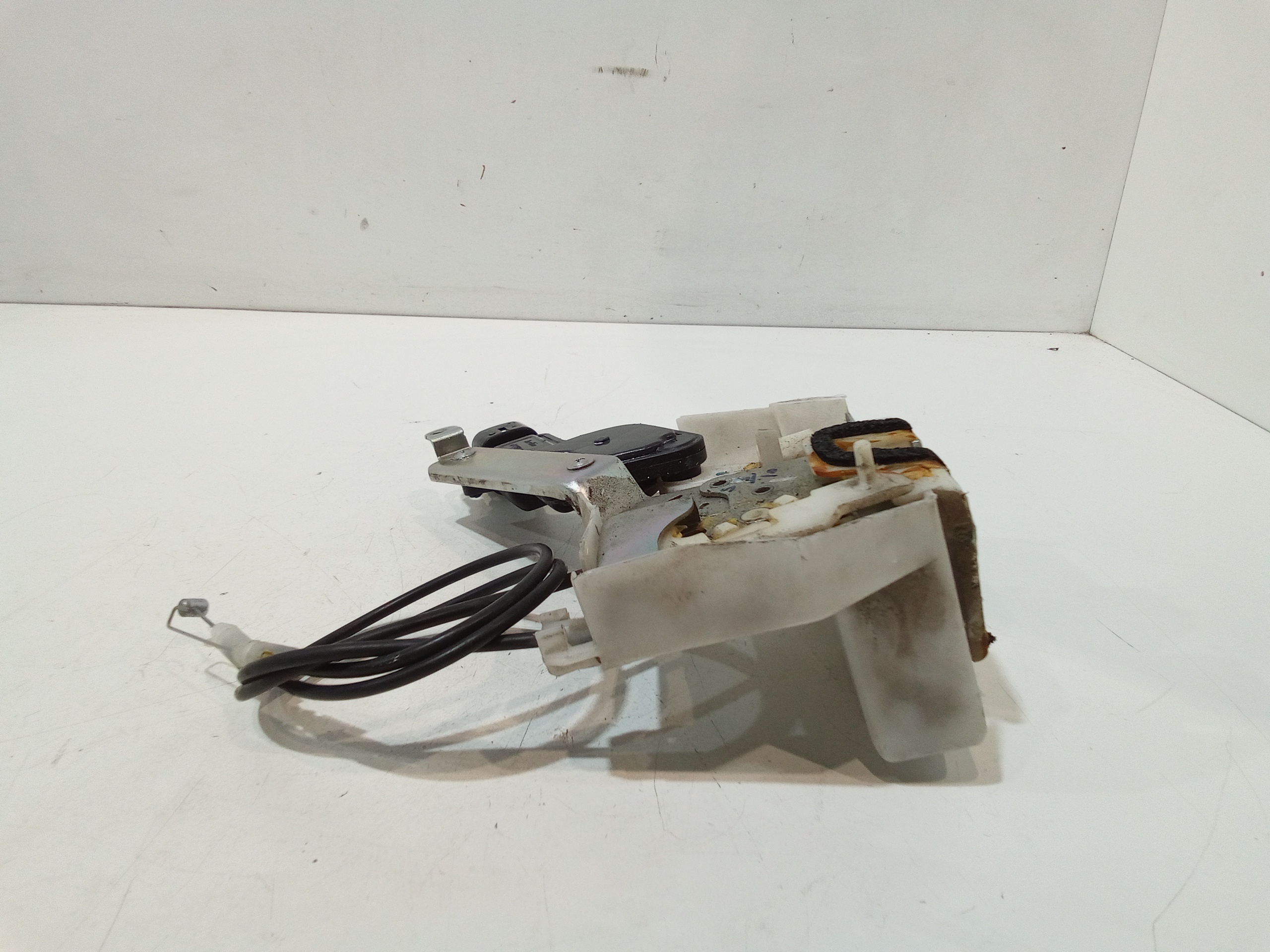 Serratura Posteriore Sinistra per Nissan Pixo 1 Serie (2009 - 2013)