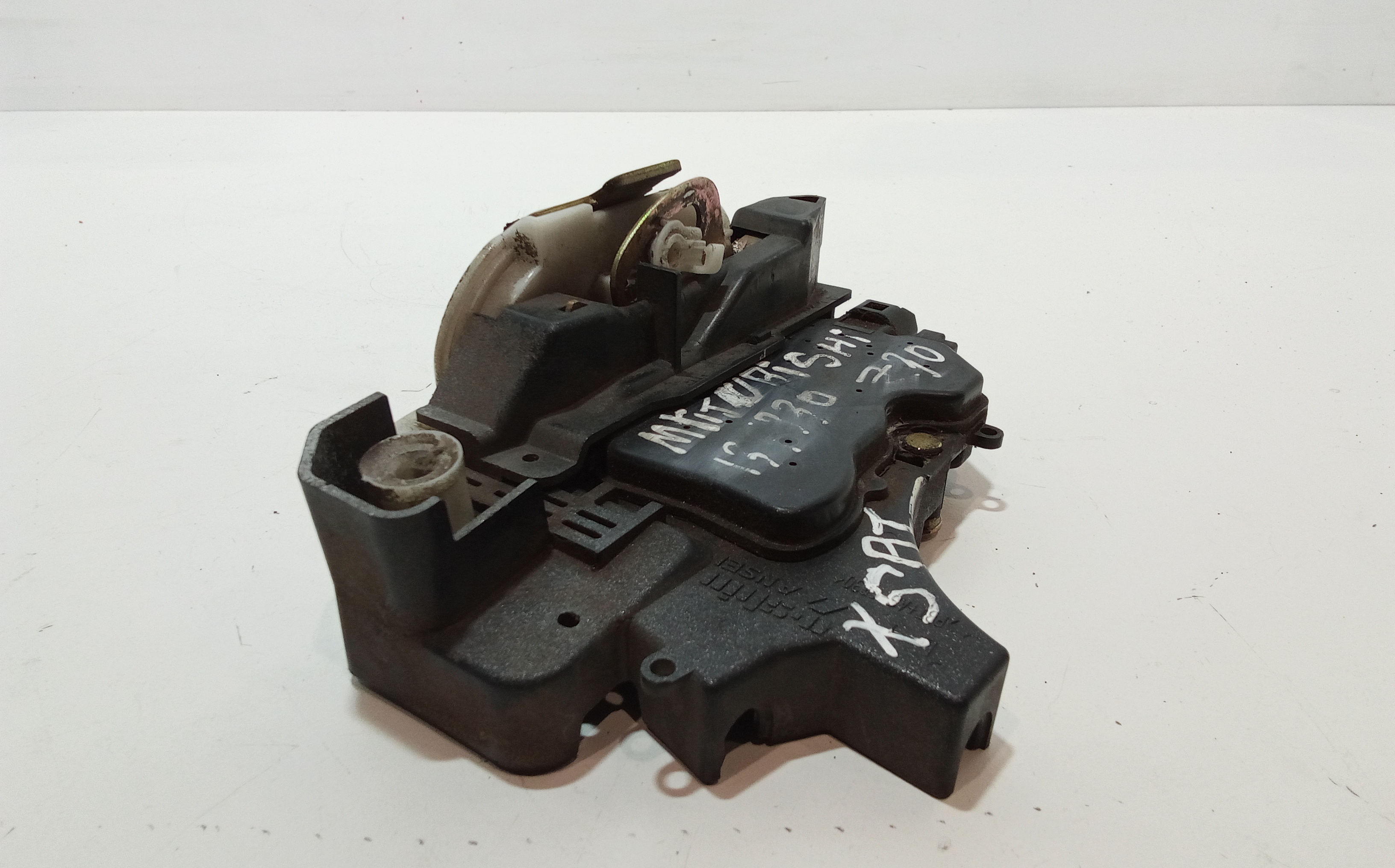 Serratura Anteriore Sinistra per Mitsubishi Colt Serie 5p (z) (06>12) (2006 - 2012)