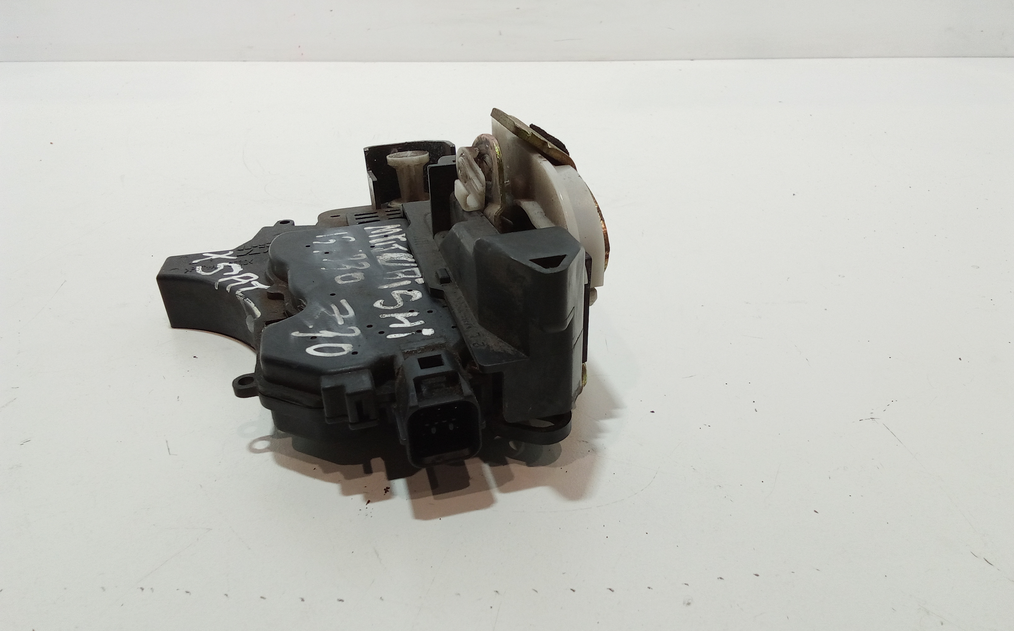 Serratura Anteriore Sinistra per Mitsubishi Colt Serie 5p (z) (06>12) (2006 - 2012)