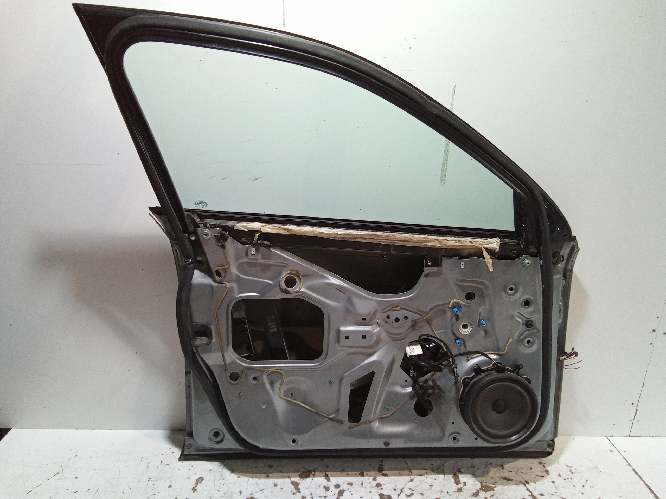 Portiera Anteriore Sinistra per Audi A4 Avant (8ed) (04>08) (2004 - 2008)