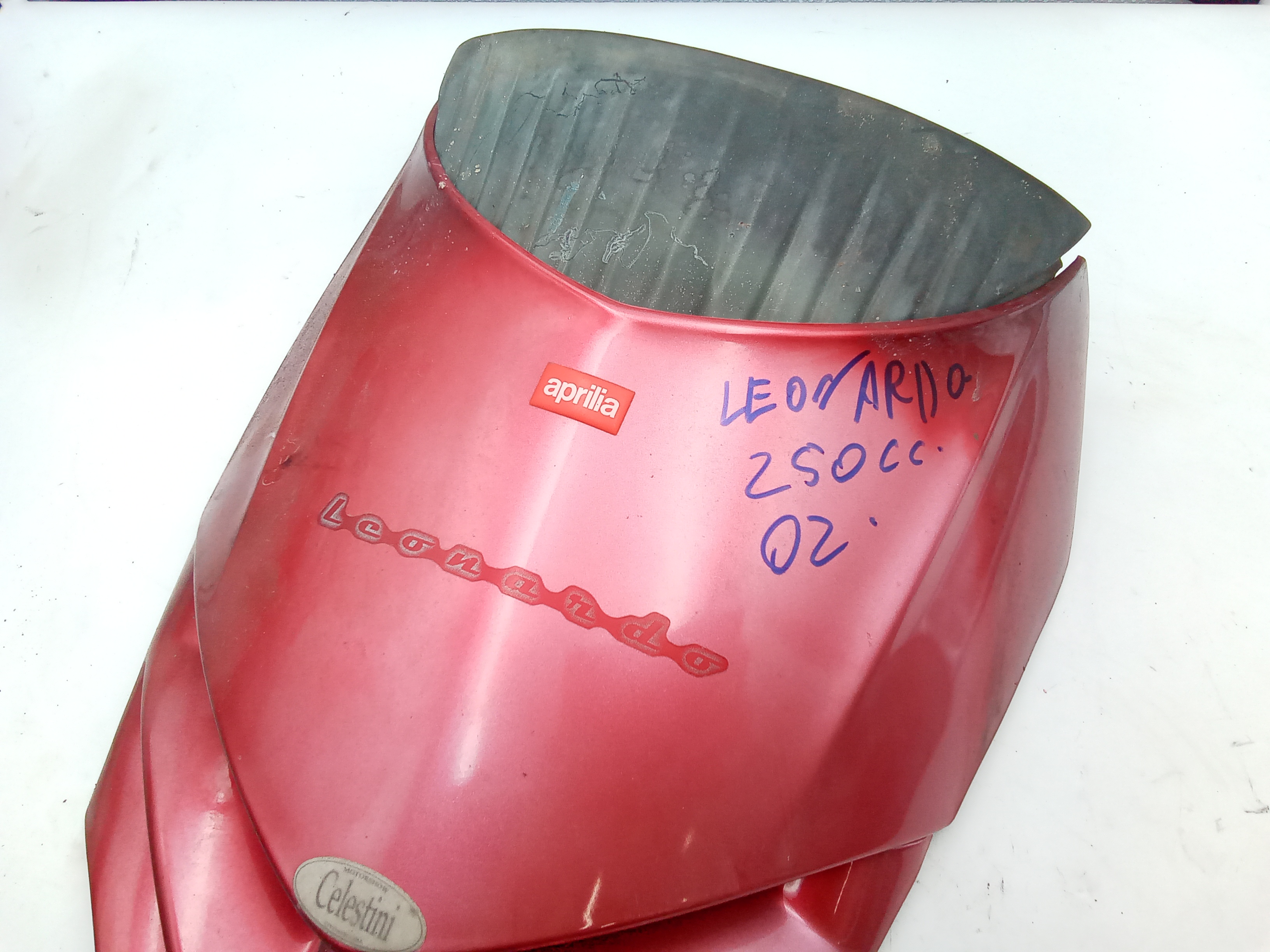 Coperchio scudo anteriore per Aprilia Leonardo 250 (1996 - In produzione)
