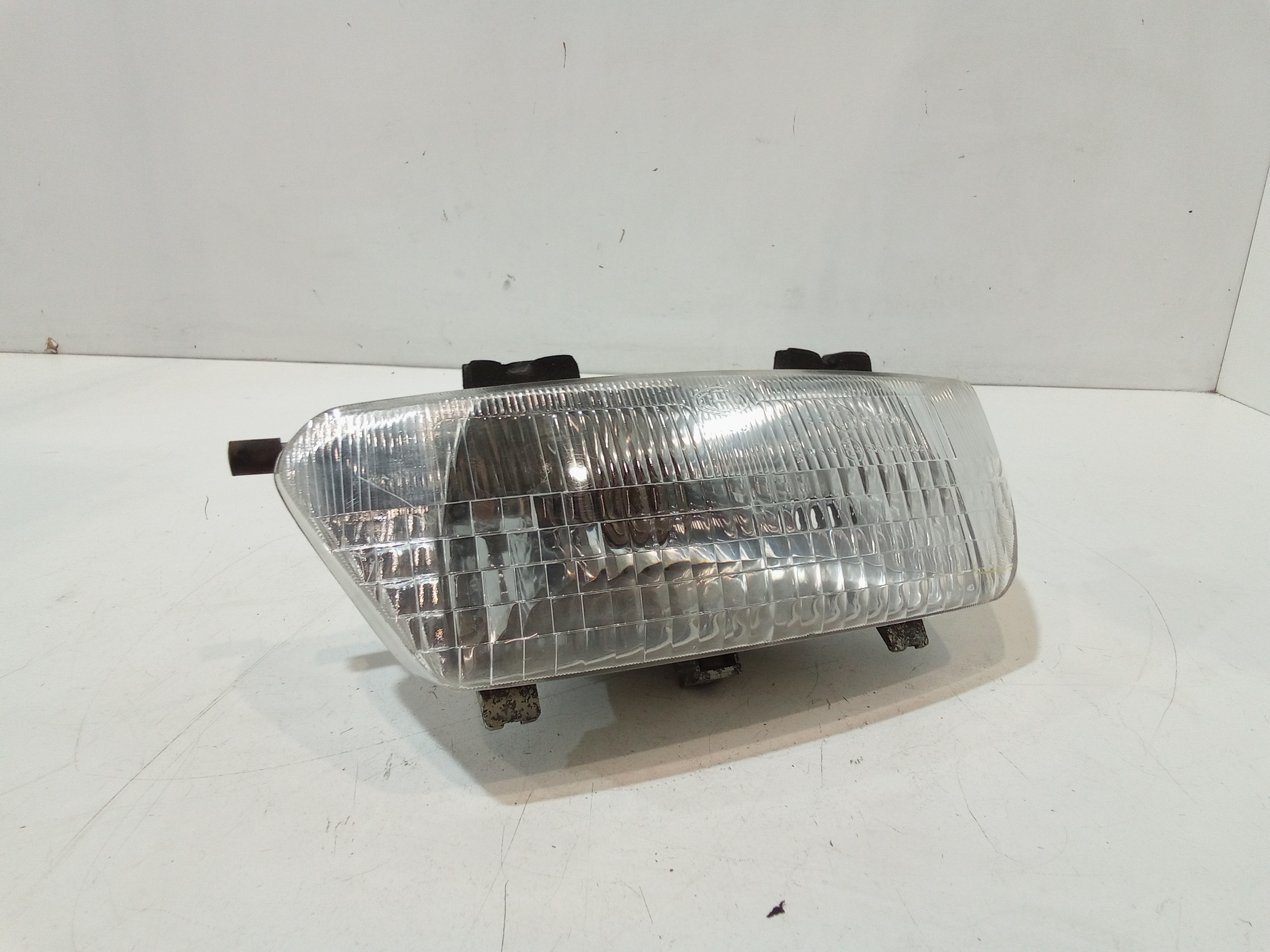 Faro anteriore per Peugeot SV Geo 50 (1991 - 1999)