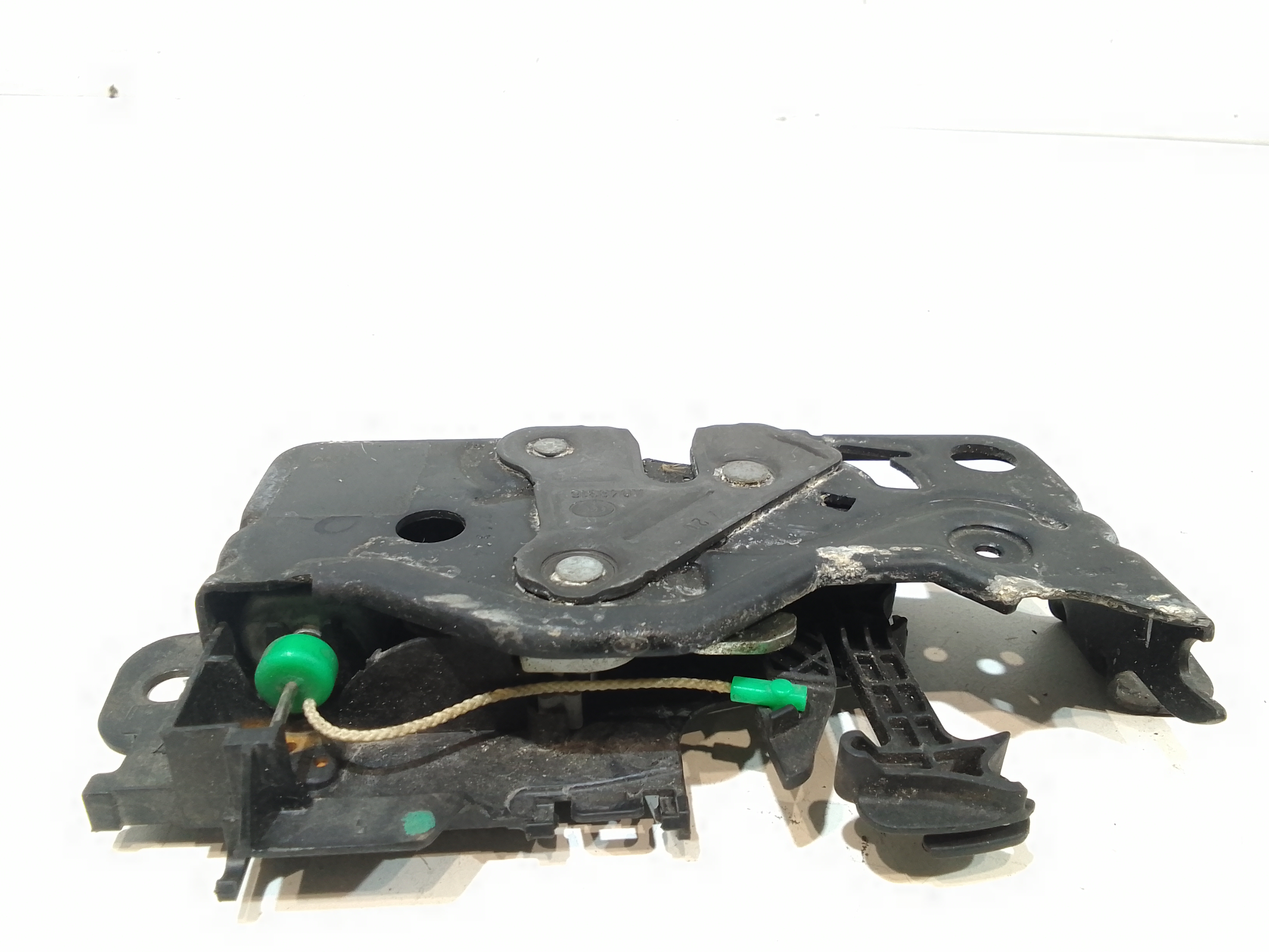 Serratura Cofano Posteriore per Bmw Serie 1 F40 (19>) (2019 - In produzione)