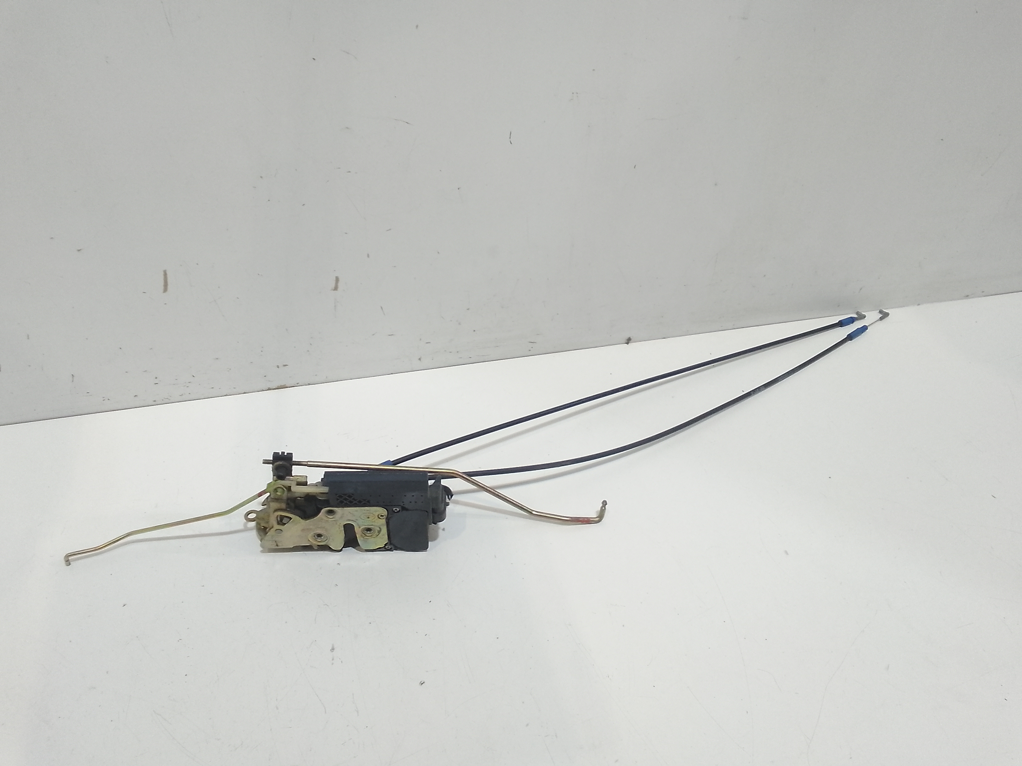 Serratura Anteriore Sinistra per Dr 5 1 Serie (2007 - 2014)