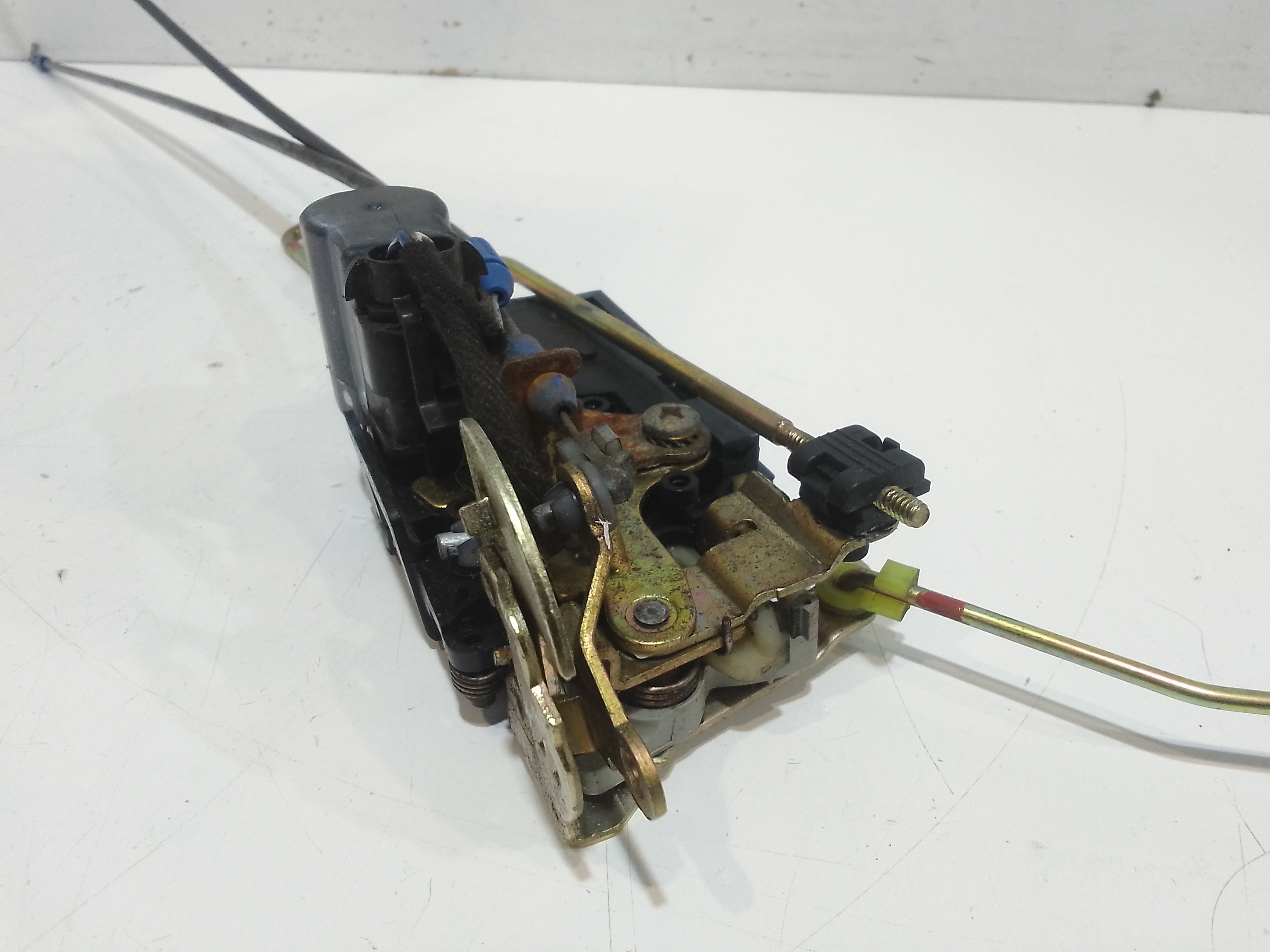 Serratura Anteriore Sinistra per Dr 5 1 Serie (2007 - 2014)