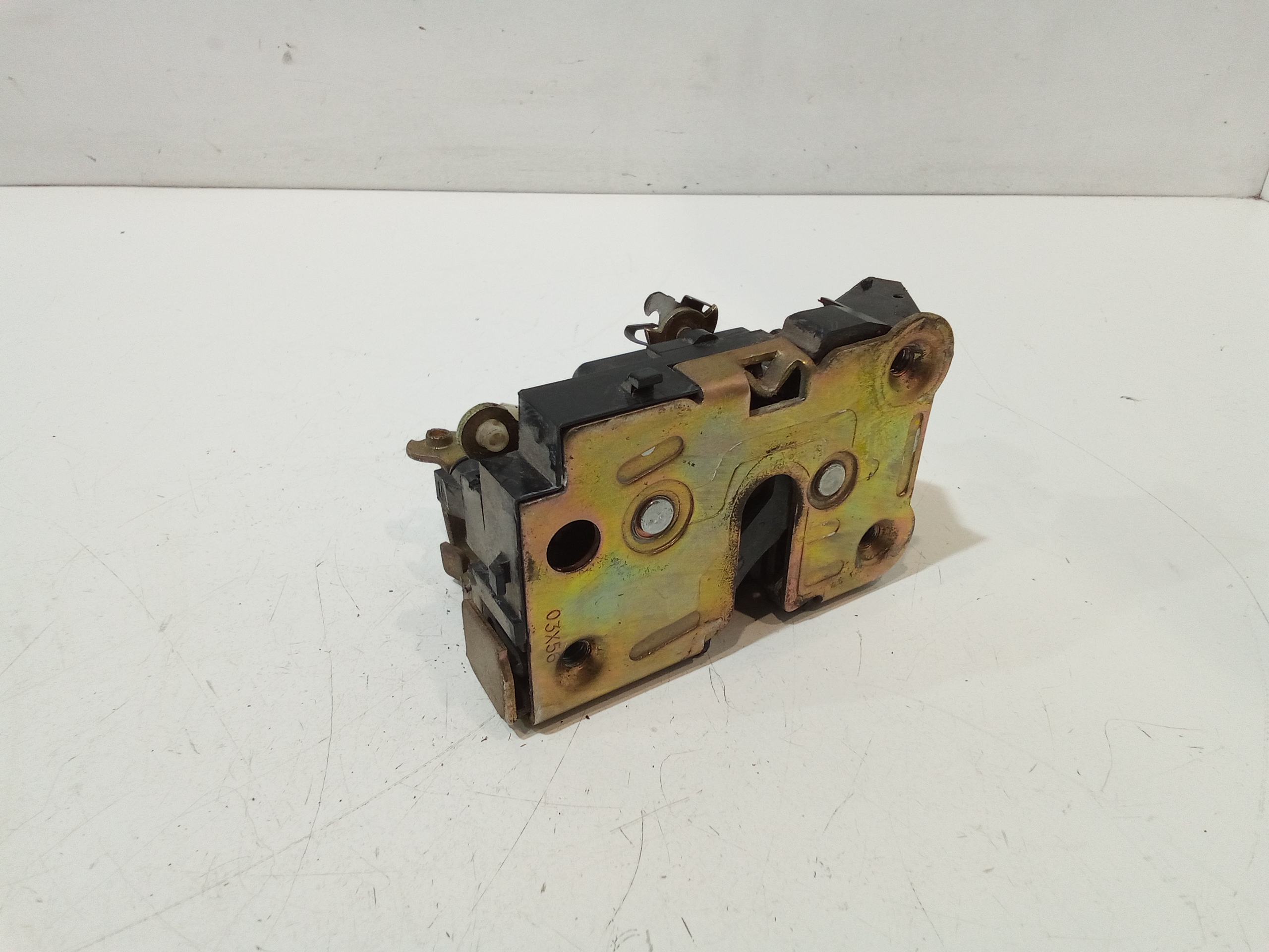 Serratura Anteriore Destra per Renault Kangoo 3 Serie (2003 - 2007)