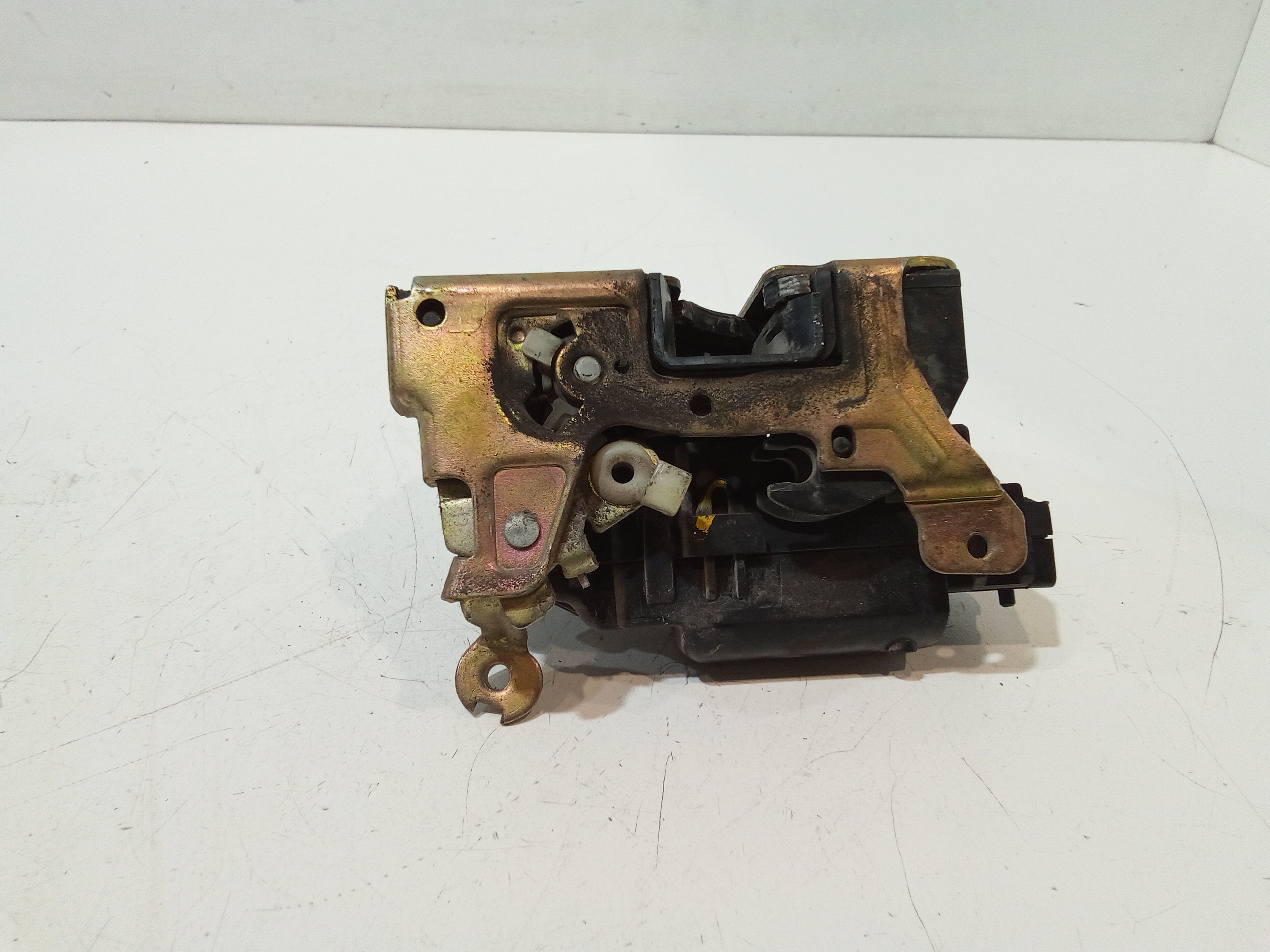 Serratura Anteriore Destra per Renault Kangoo 3 Serie (2003 - 2007)