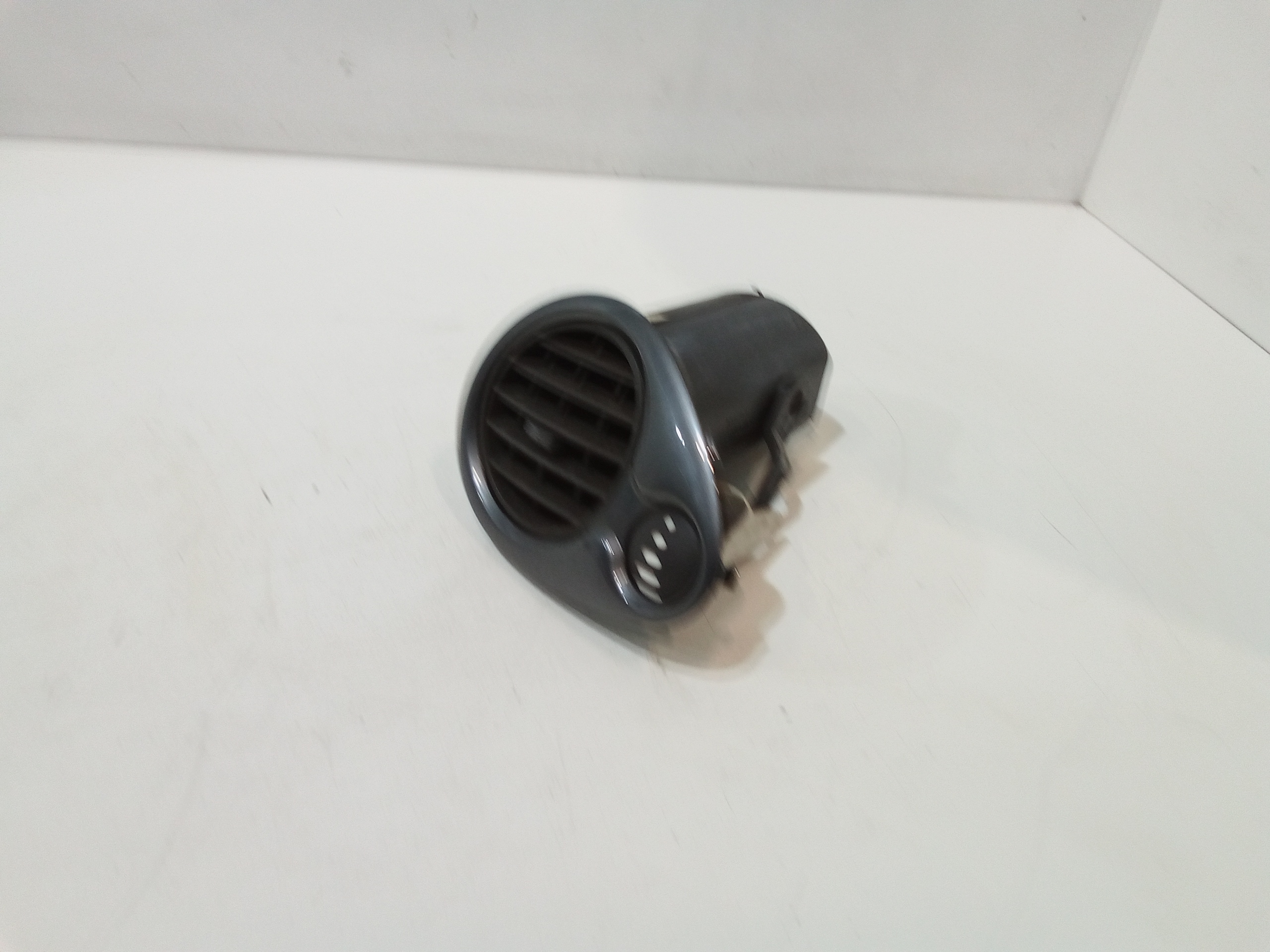 Bocchetta aria cruscotto lato guida per Renault Clio Serie (08>15) (2008 - 2015)