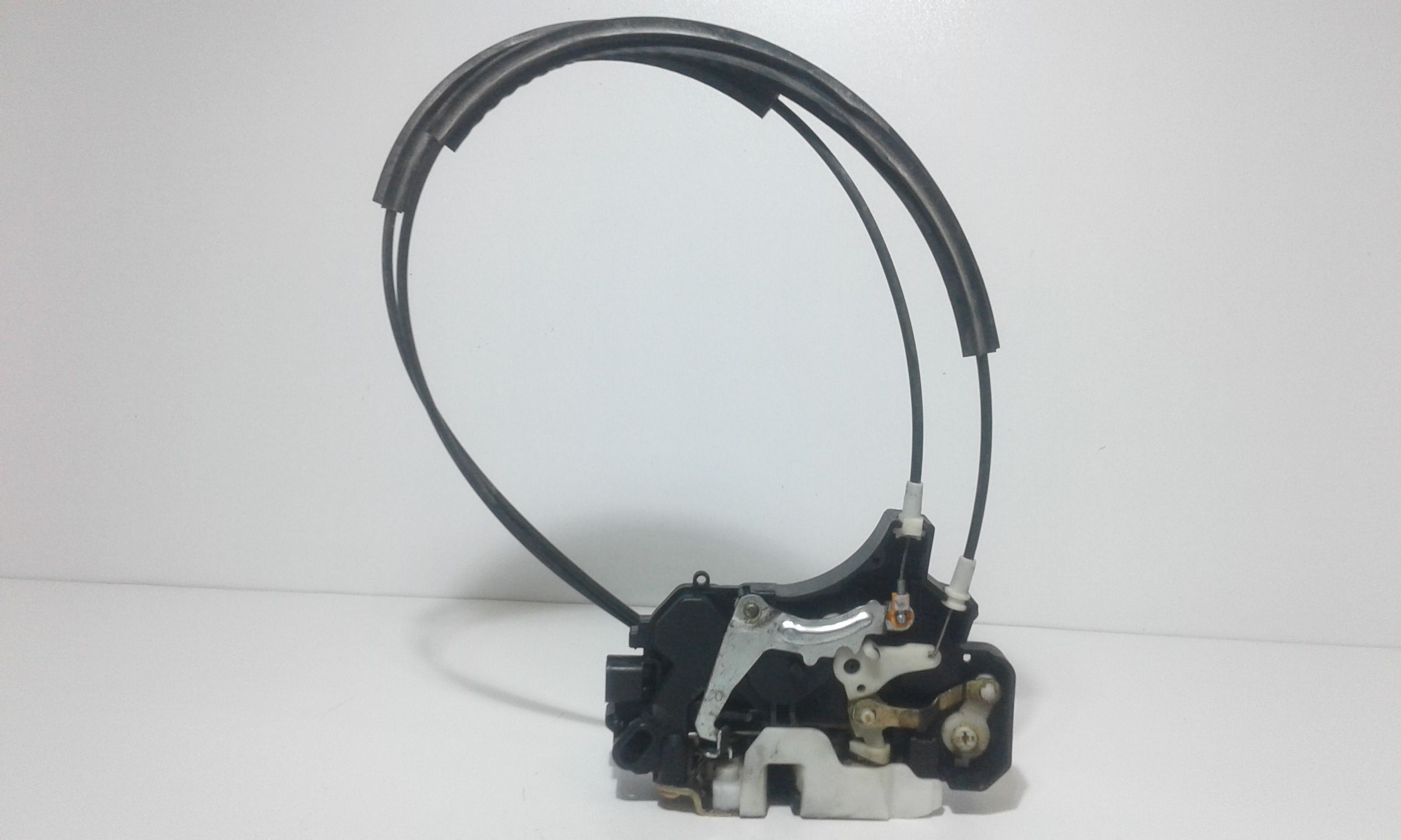 Serratura Anteriore Destra MITSUBISHI Colt Serie 3P (CZ)