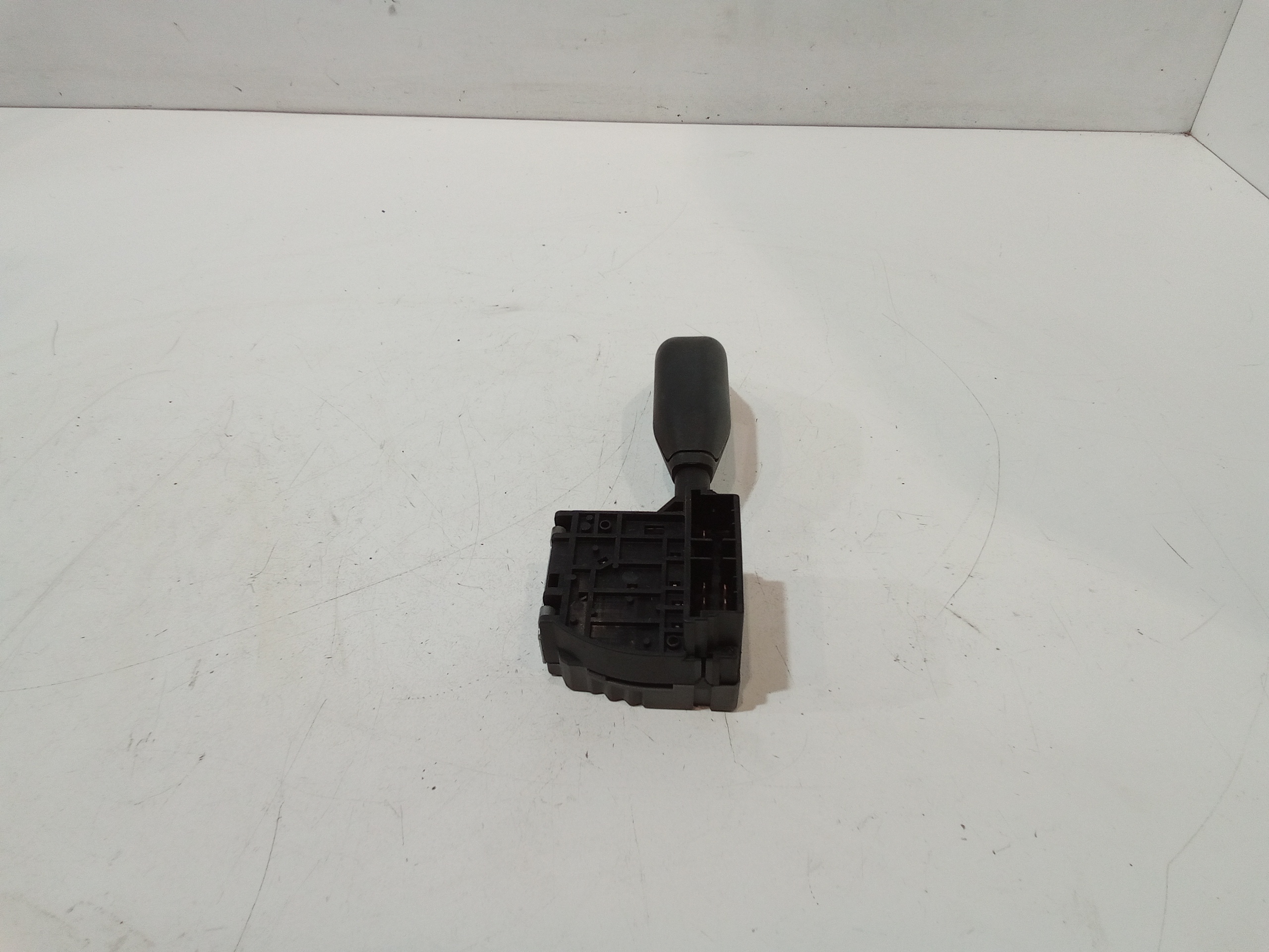 Devioluci destro per Renault Clio Serie (94>98) (1994 - 1998)