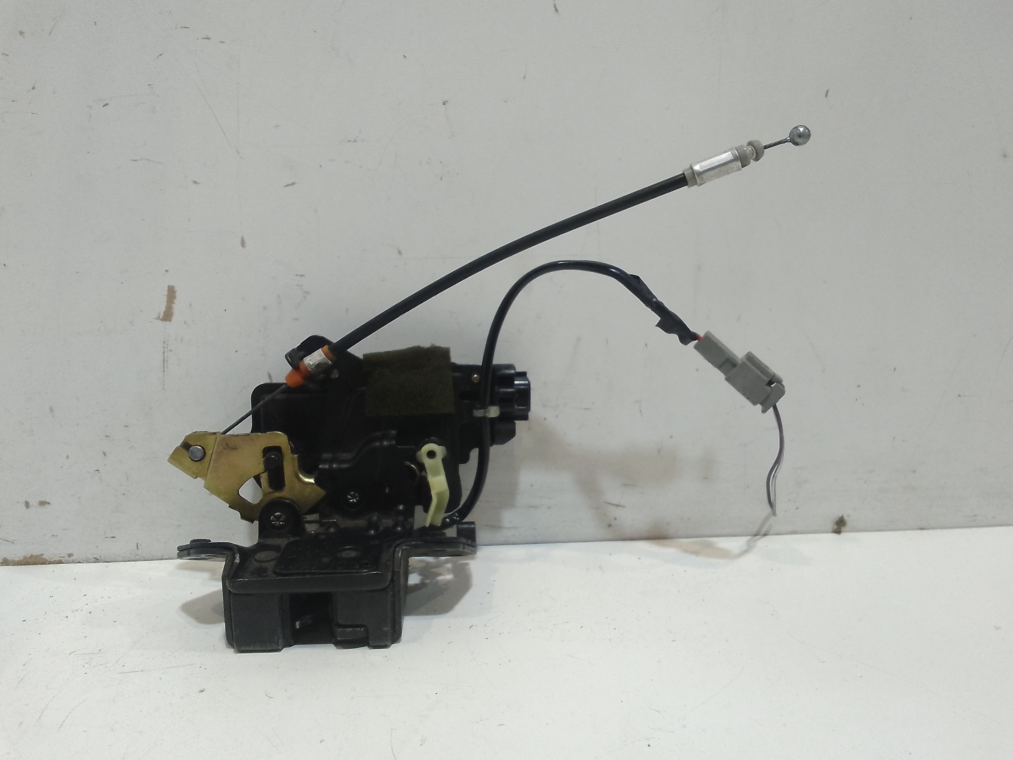 Serratura Cofano Posteriore per Toyota Picnic (1996 - 2001)