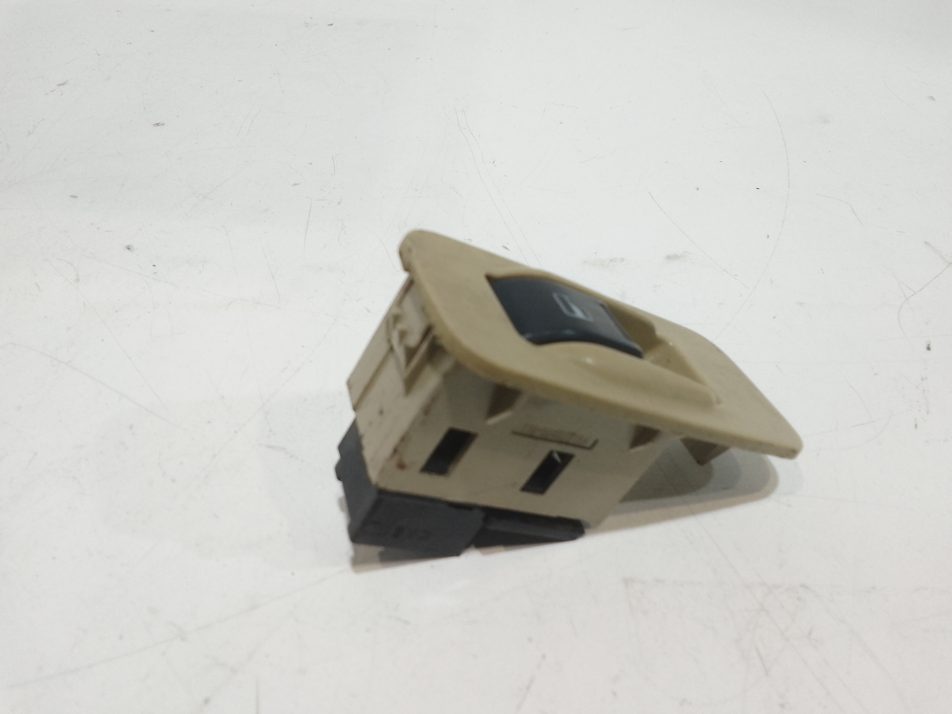 Pulsantiera Anteriore Destra Passeggero per Dr 5 1 Serie (2007 - 2014)