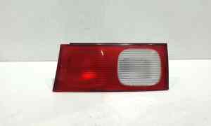 Stop Posteriore Sinistro Integrato nel Portello per Toyota Picnic (1996 - 2001)