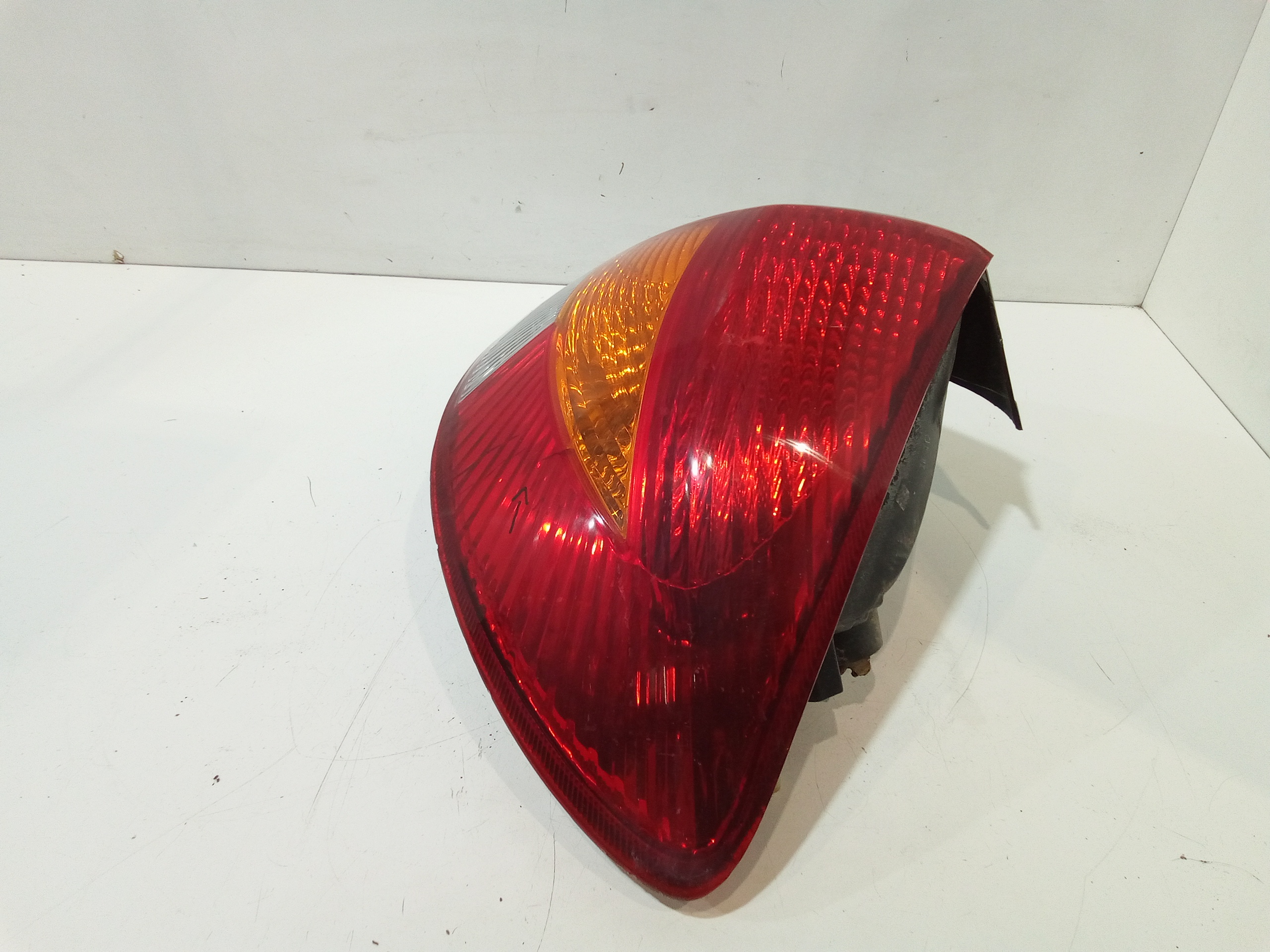 Stop fanale posteriore Destro Passeggero per Kia Rio 1 Serie (2000 - 2003)