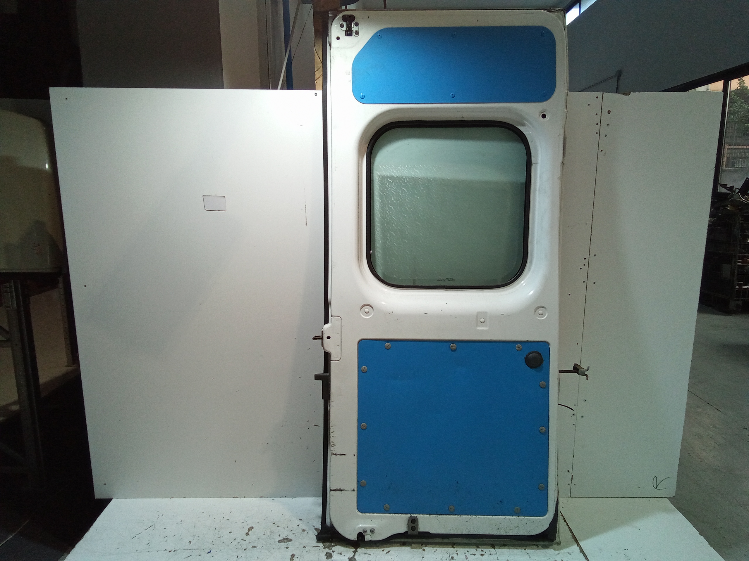 Porta carico posteriore a battente SX lato guida vetrata per Peugeot Boxer 3 Serie (2006 - 2011)