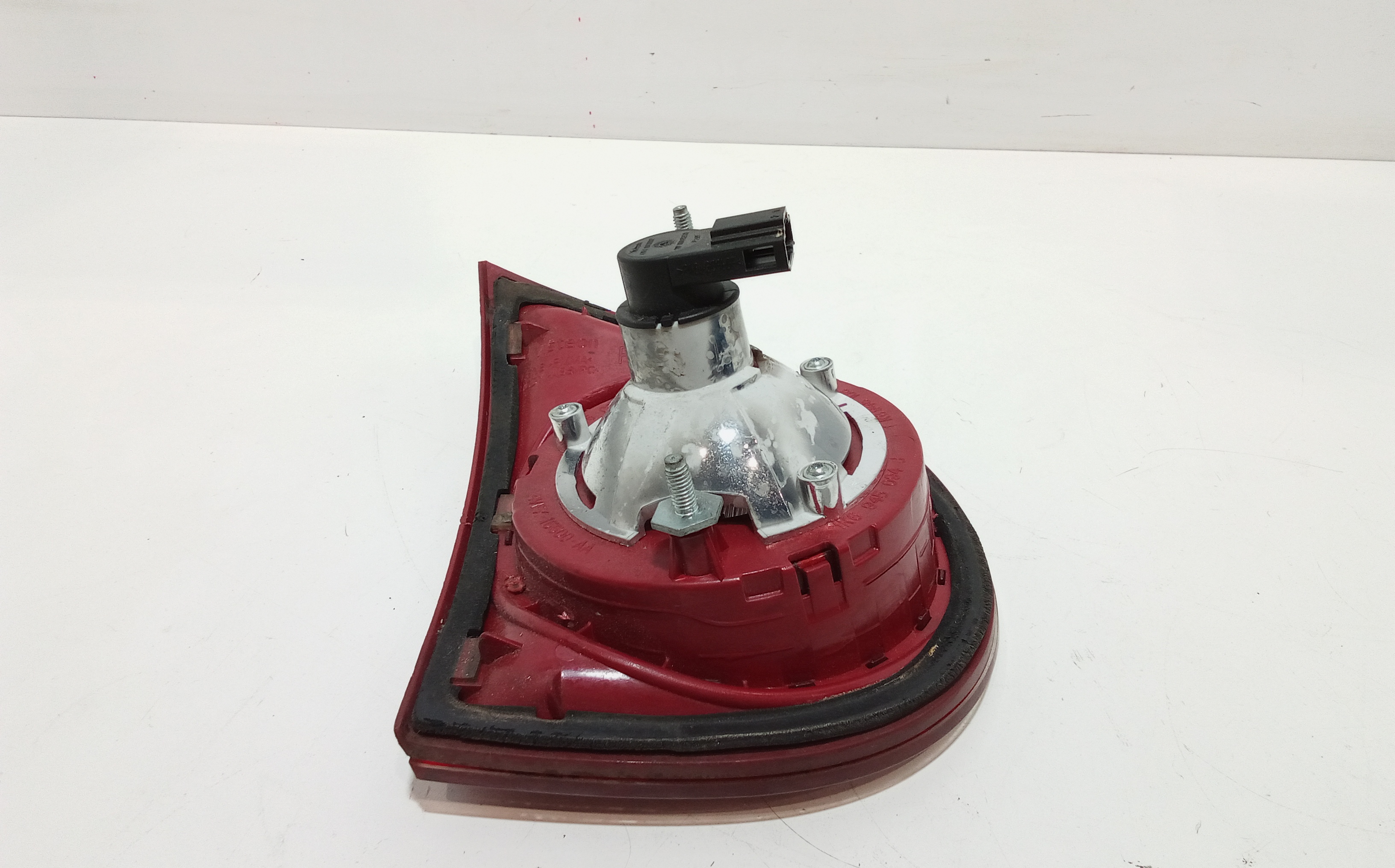 Stop Posteriore Destro Integrato nel Portello per Volkswagen Golf 5 Berlina (03>08) (2003 - 2008)