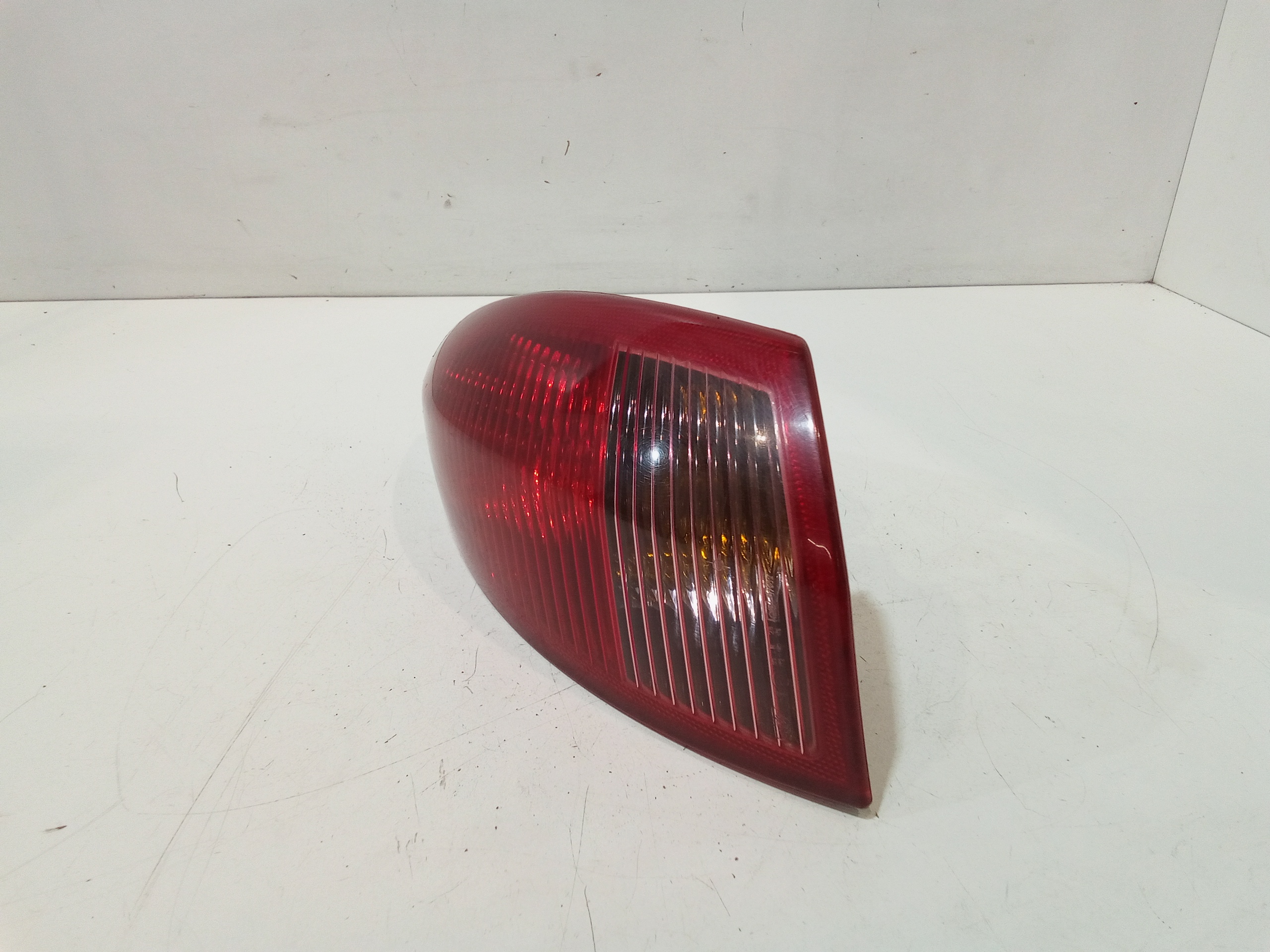 Stop fanale Posteriore sinistro lato Guida per Alfa Romeo 147 Serie (937) (00>05<) (2000 - 2005)