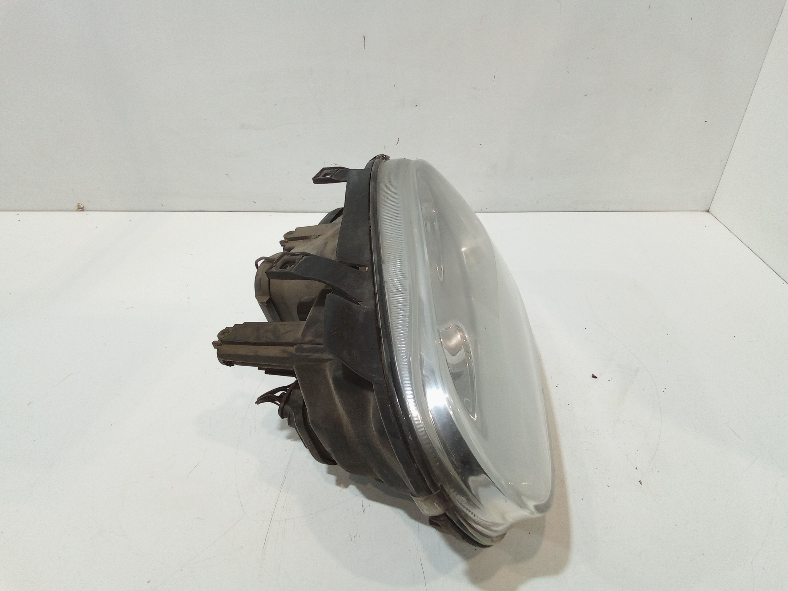 Faro anteriore Sinistro Guida per Volkswagen Golf 4 Berlina (97>03) (1997 - 2003)