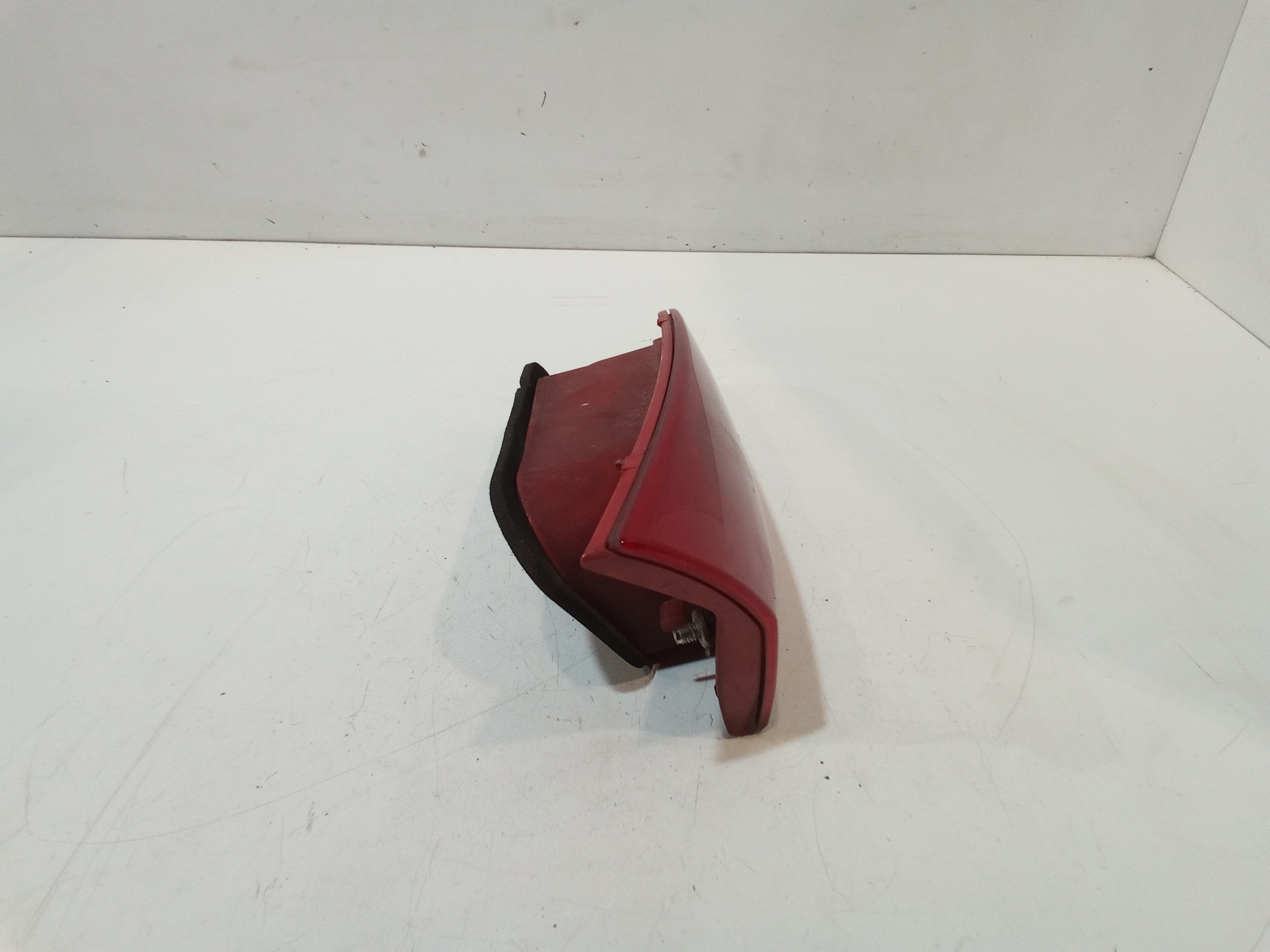 Stop Posteriore Sinistro Integrato nel Portello per Alfa Romeo 147 Serie (937) (00>05<) (2000 - 2005)