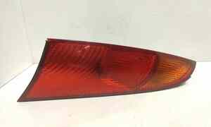 Stop fanale Posteriore sinistro lato Guida per Ford Focus Berlina 2 Serie (2001 - 2004)