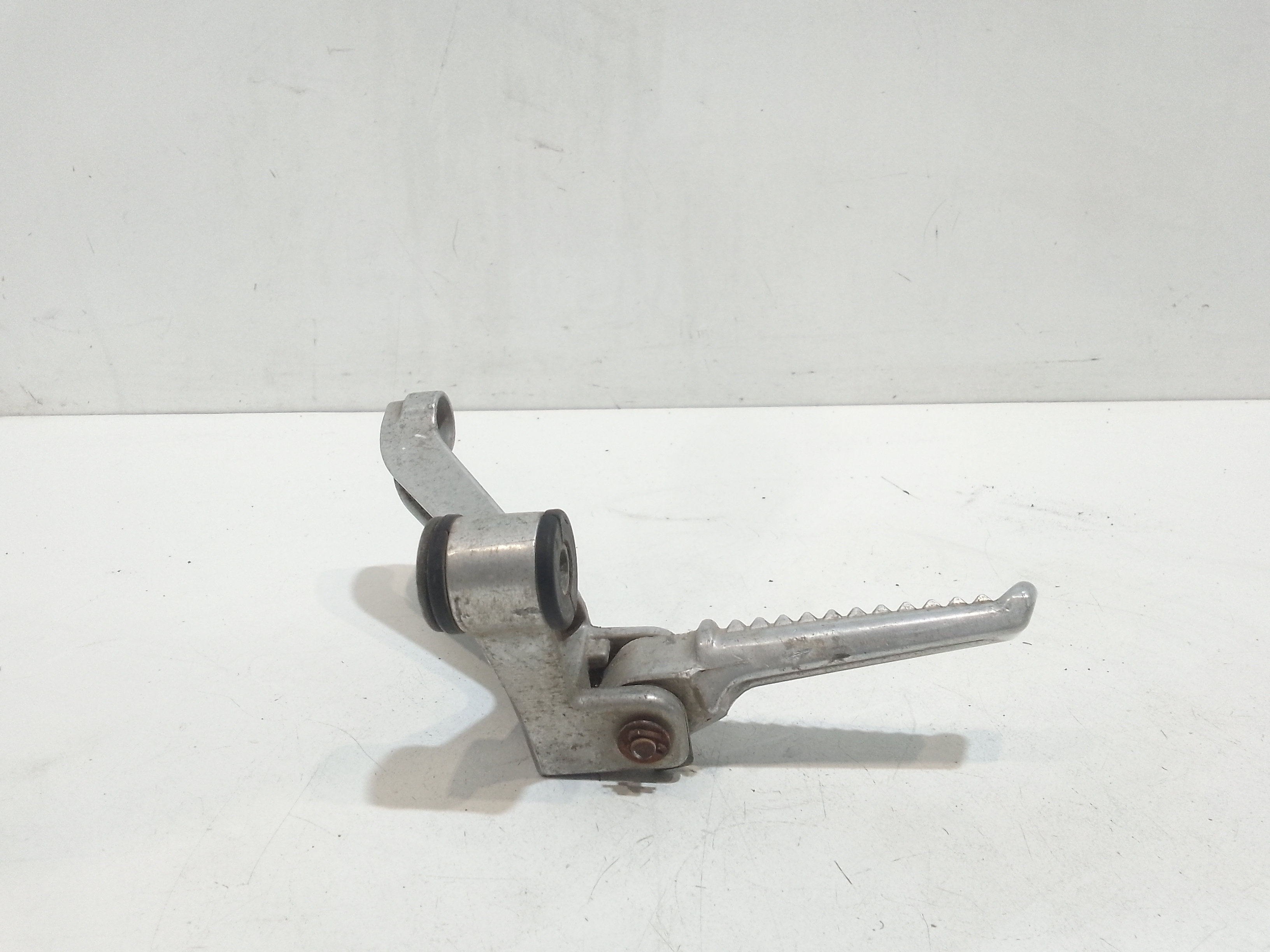 Staffa supporto pedalino per Honda CBR 900 RR Fireblade (2000 - 2001)