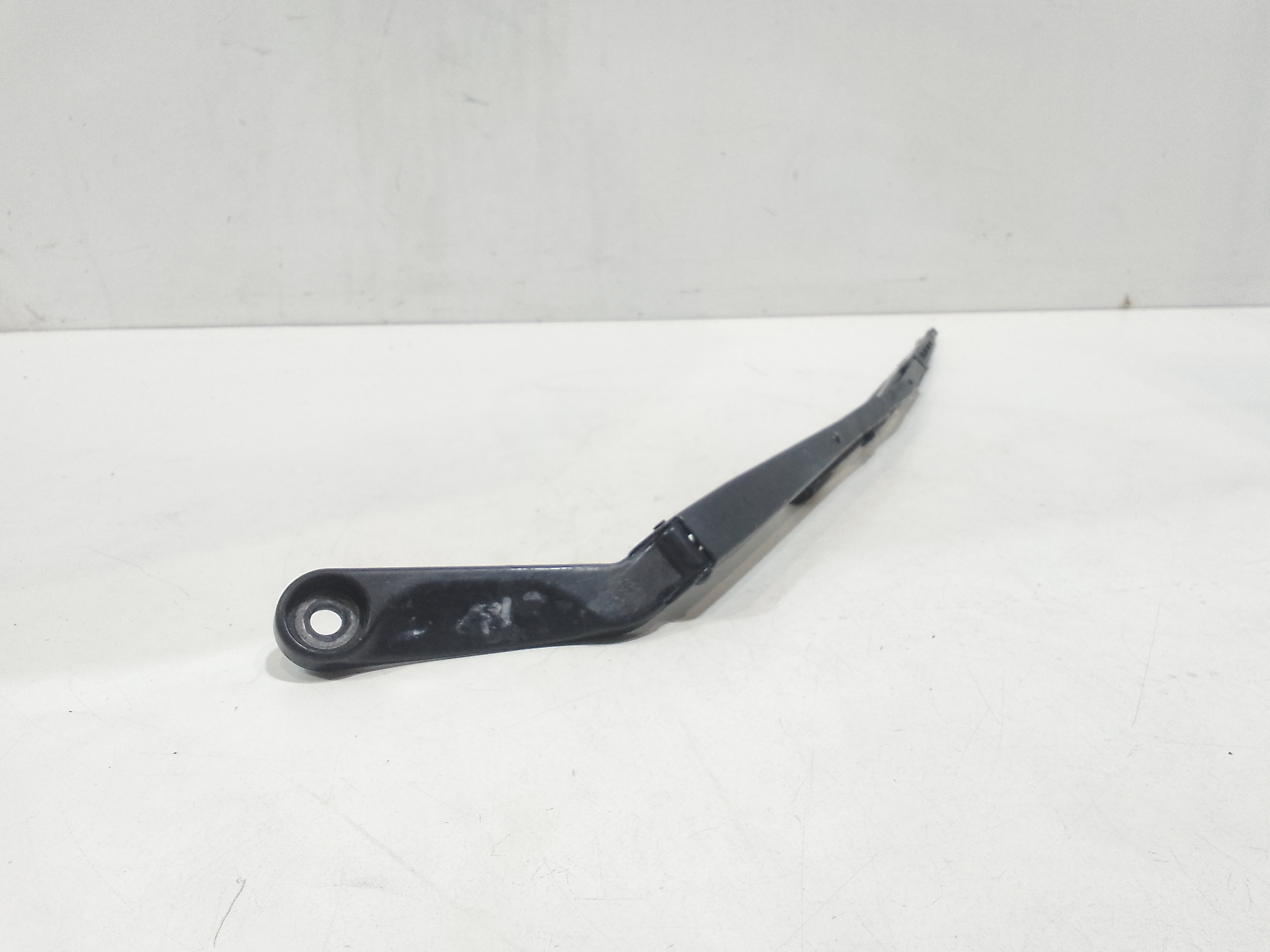 Braccio Tergicristallo Anteriore per Chatenet CH 30 (2013 - 2016)