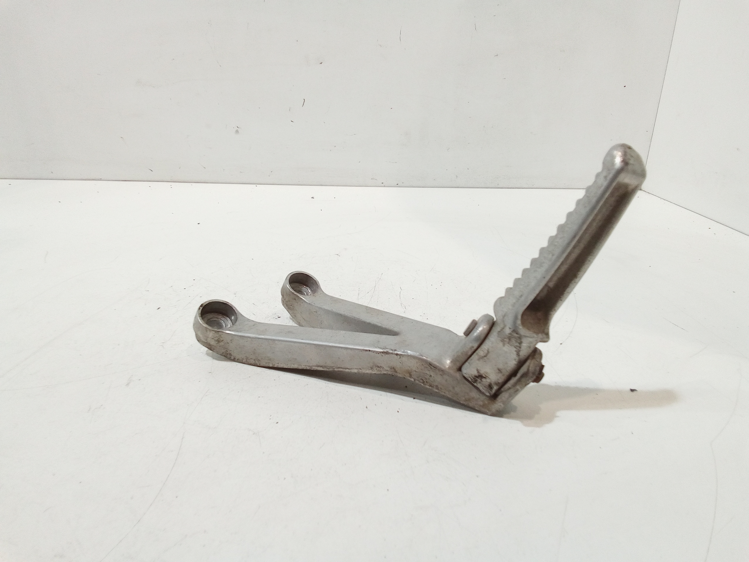 Staffa supporto pedalino per Honda CBR 900 RR Fireblade (2000 - 2001)