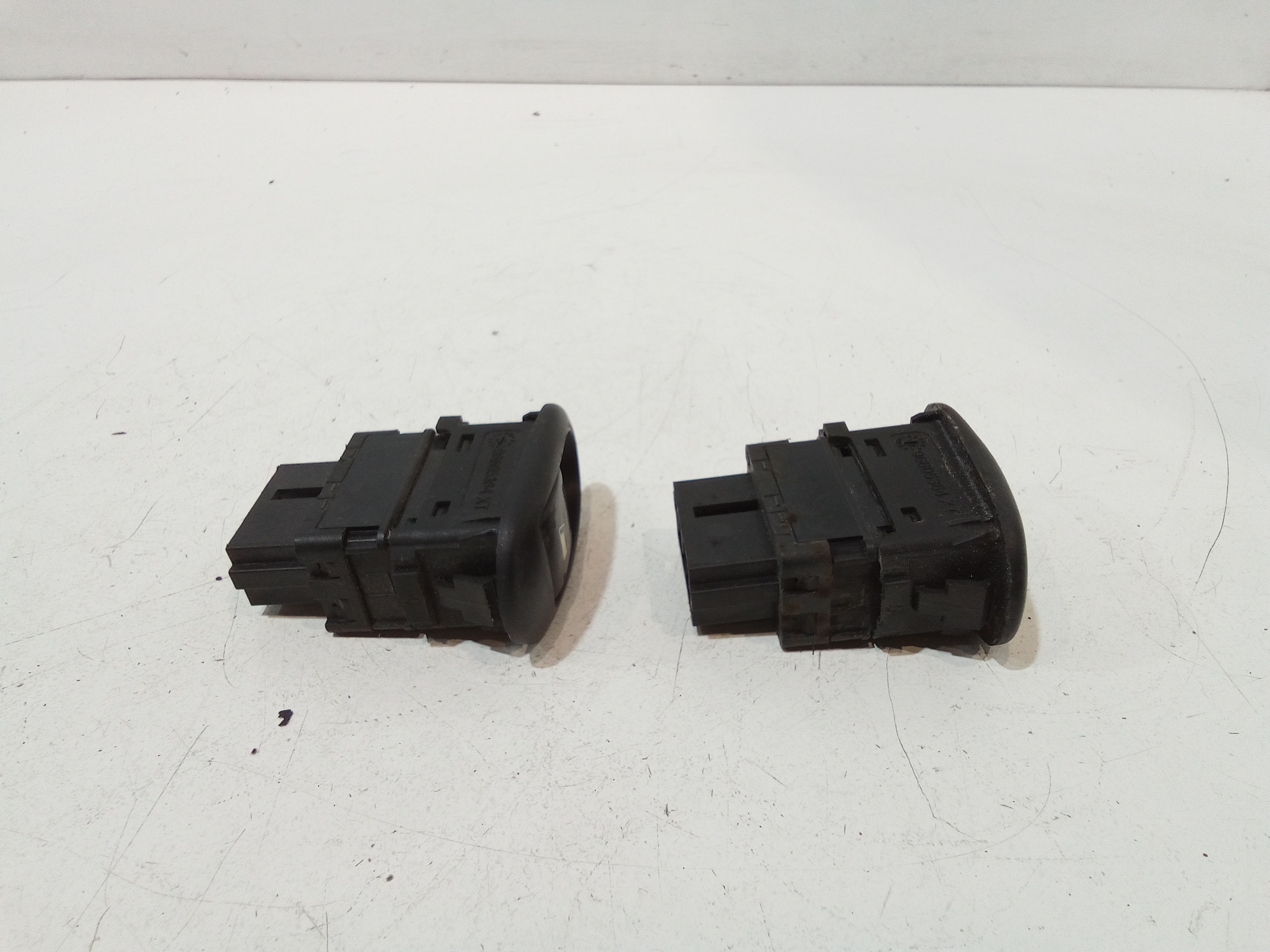 Pulsantiera alzavetri centrale per Chatenet CH 30 (2013 - 2016)