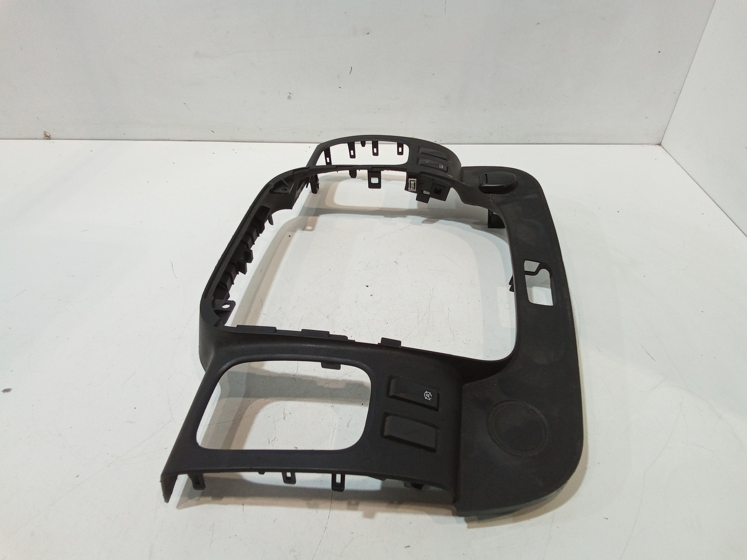 Modanatura Centrale Cruscotto per Renault Trafic Furgonato Serie (14>) (2014 - In produzione)