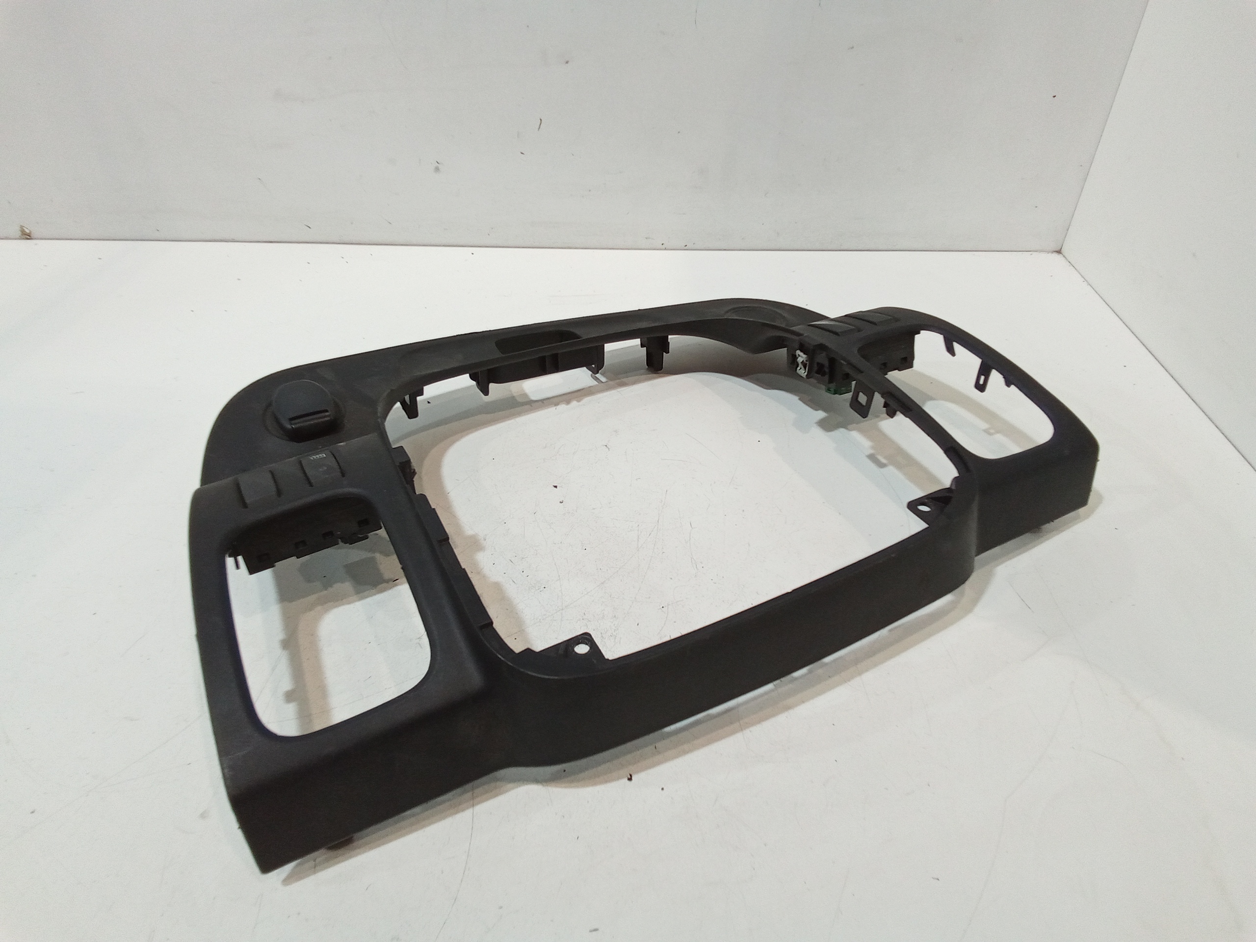 Modanatura Centrale Cruscotto per Renault Trafic Furgonato Serie (14>) (2014 - In produzione)