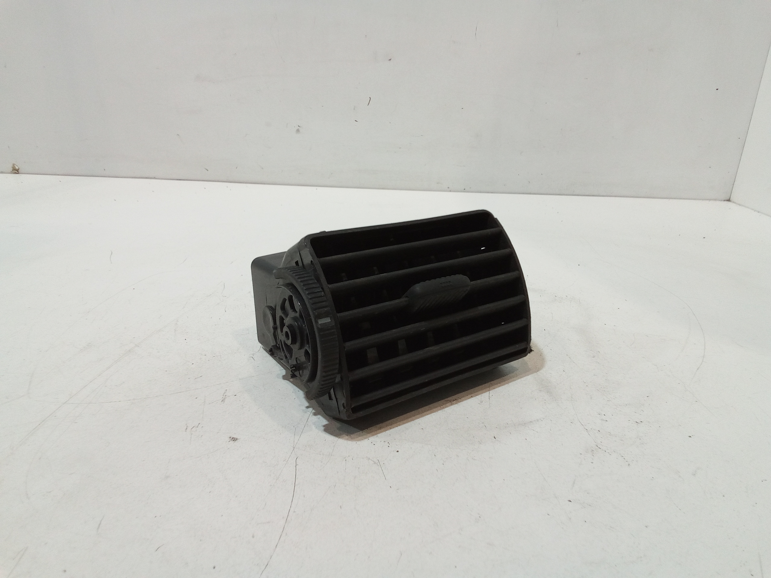 Bocchetta aria cruscotto lato passeggero per Volkswagen Fox 1 Serie (2005 - 2011)