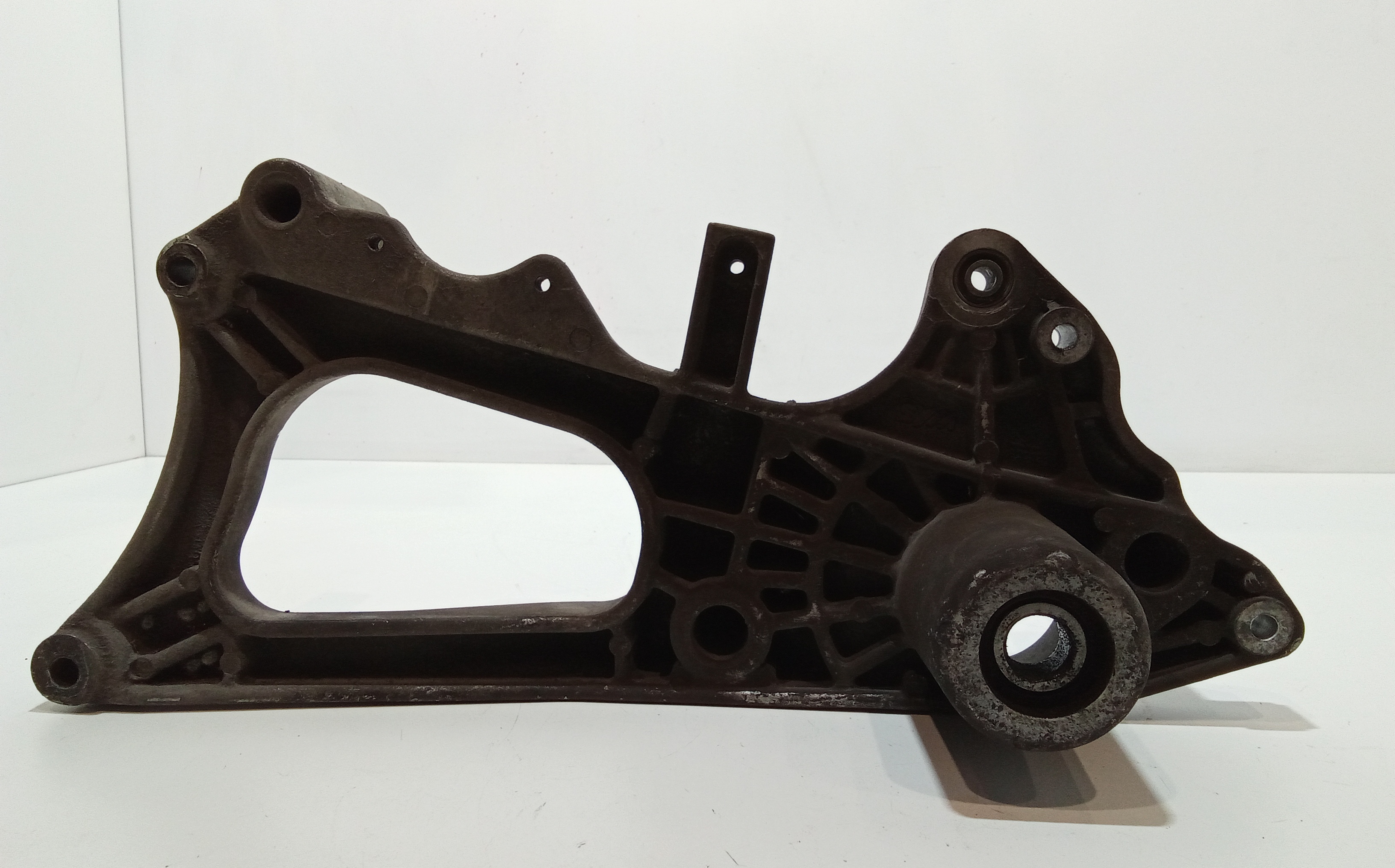 Staffa supporto marmitta per Sym Hd 200cc. (06>10) (2006 - 2010)