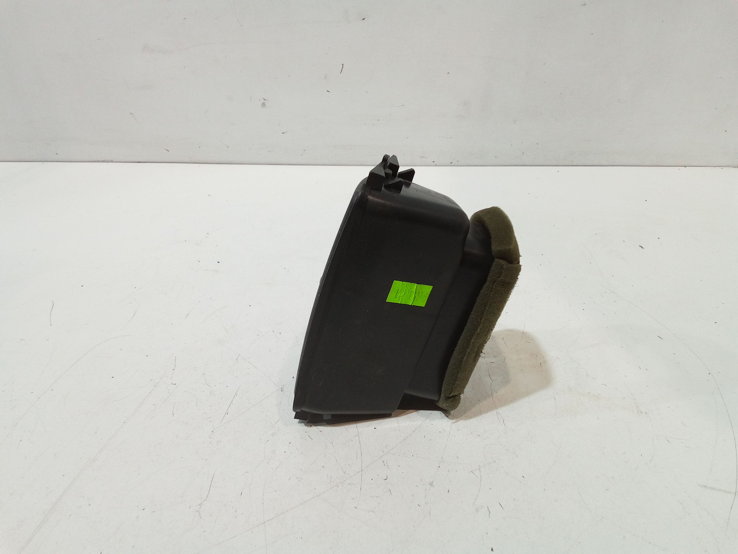 Bocchette Aria Centrale per Mazda Tribute (2000 - 2011)