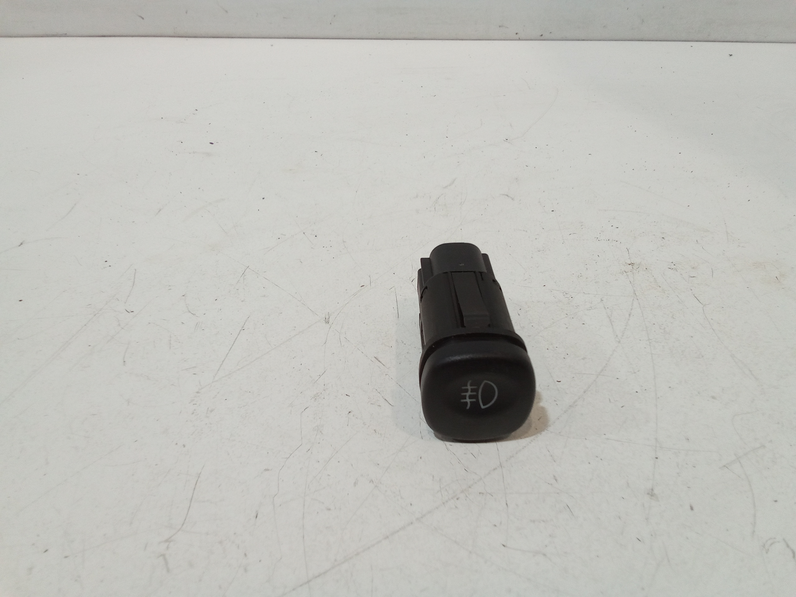 Pulsante fendinebbia per Mazda Tribute (2000 - 2011)