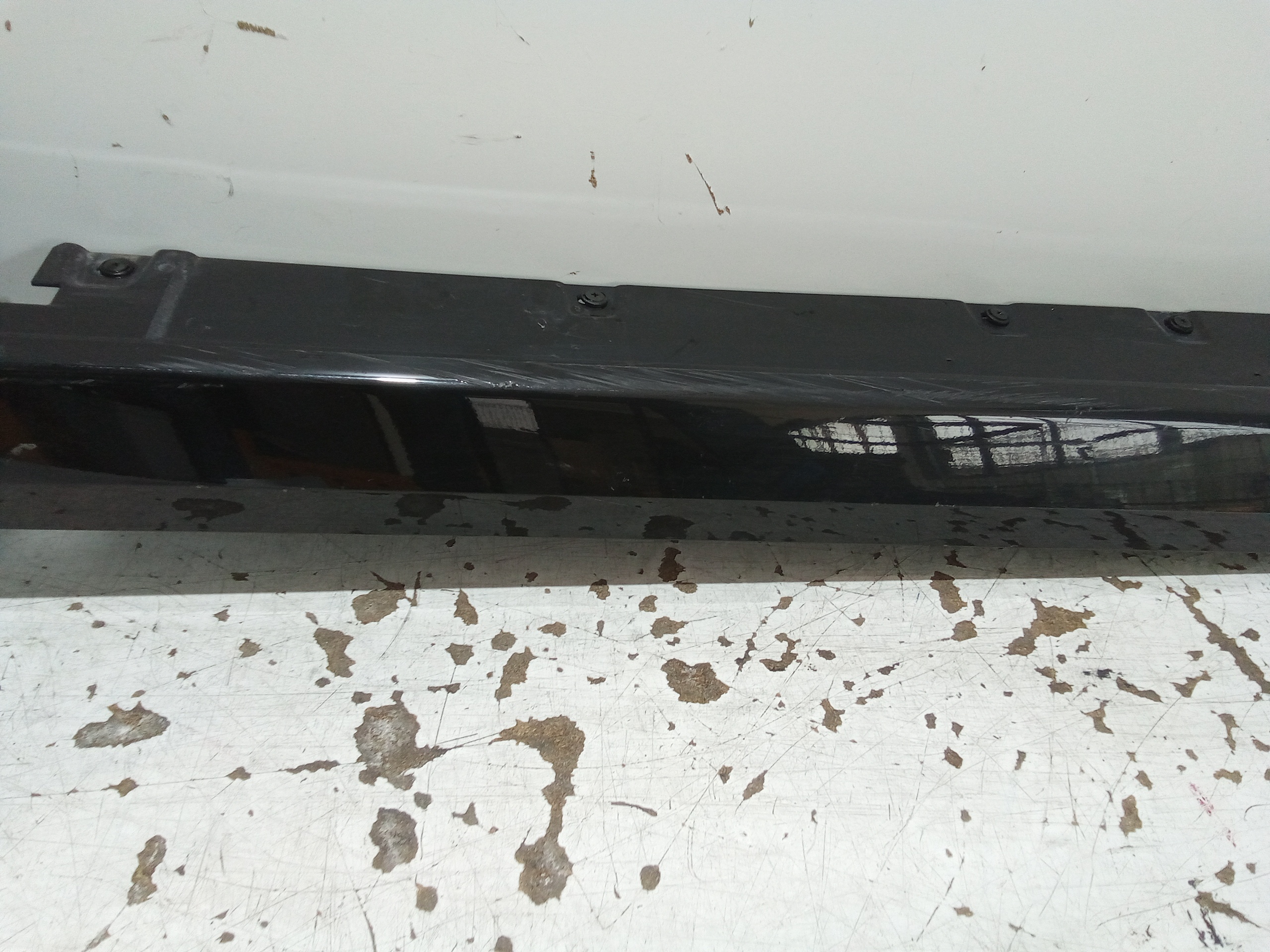 Minigonna Laterale Sinistra per Bmw Serie 1 F40 (19>) (2019 - In produzione)