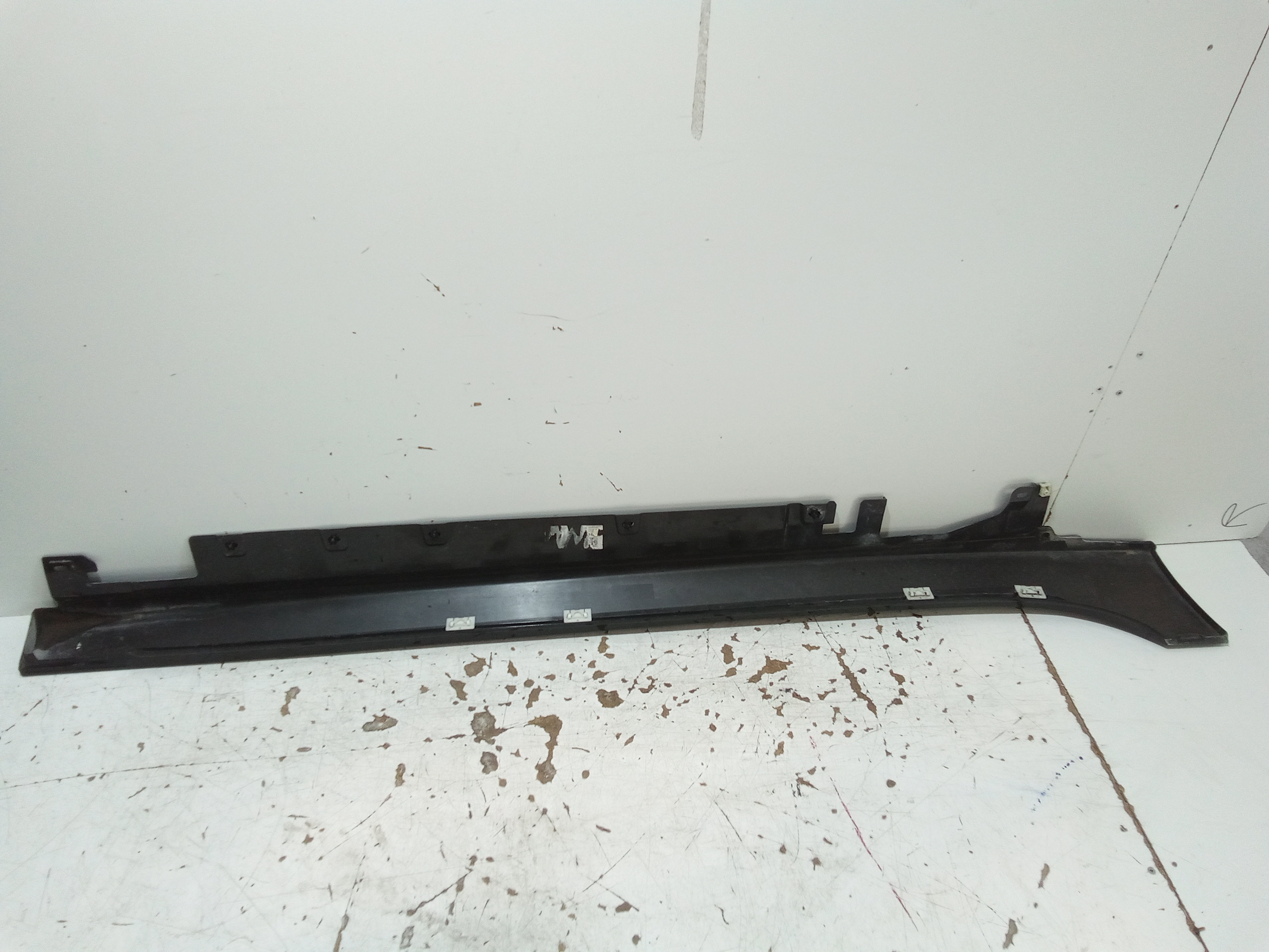 Minigonna Laterale Sinistra per Bmw Serie 1 F40 (19>) (2019 - In produzione)