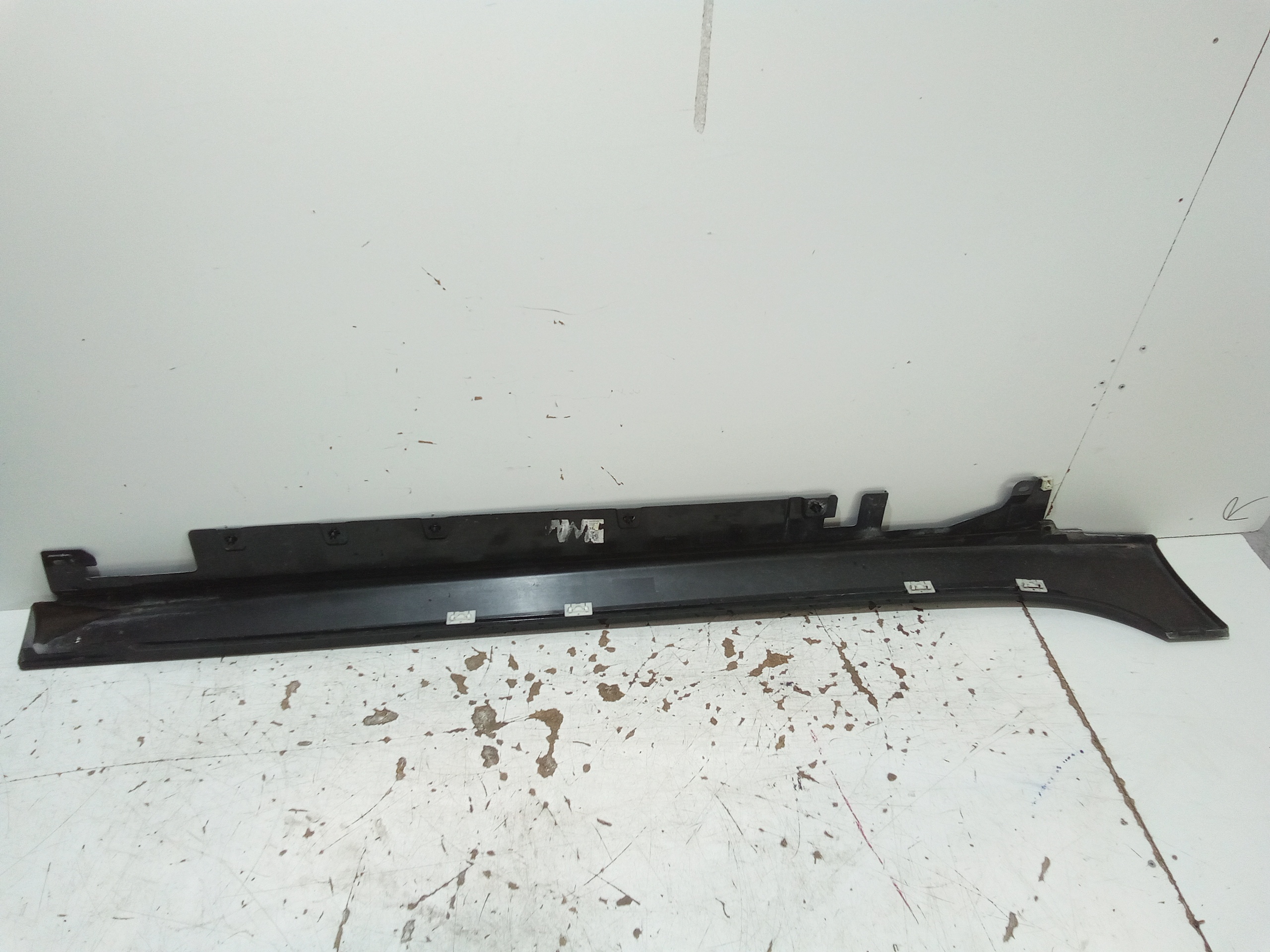 Minigonna Laterale Sinistra per Bmw Serie 1 F40 (19>) (2019 - In produzione)